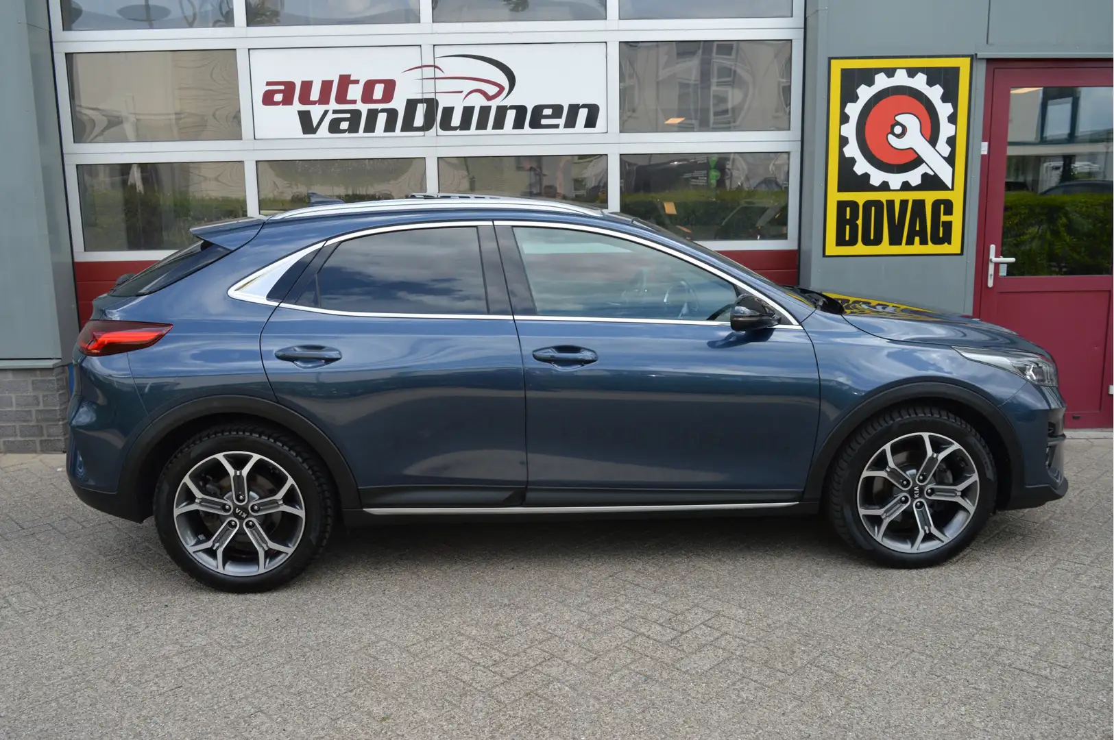 Kia XCeed 1.5 T-GDI MHEV ExecutiveLine O.a: Stoelverwarming/ Blauw - 2