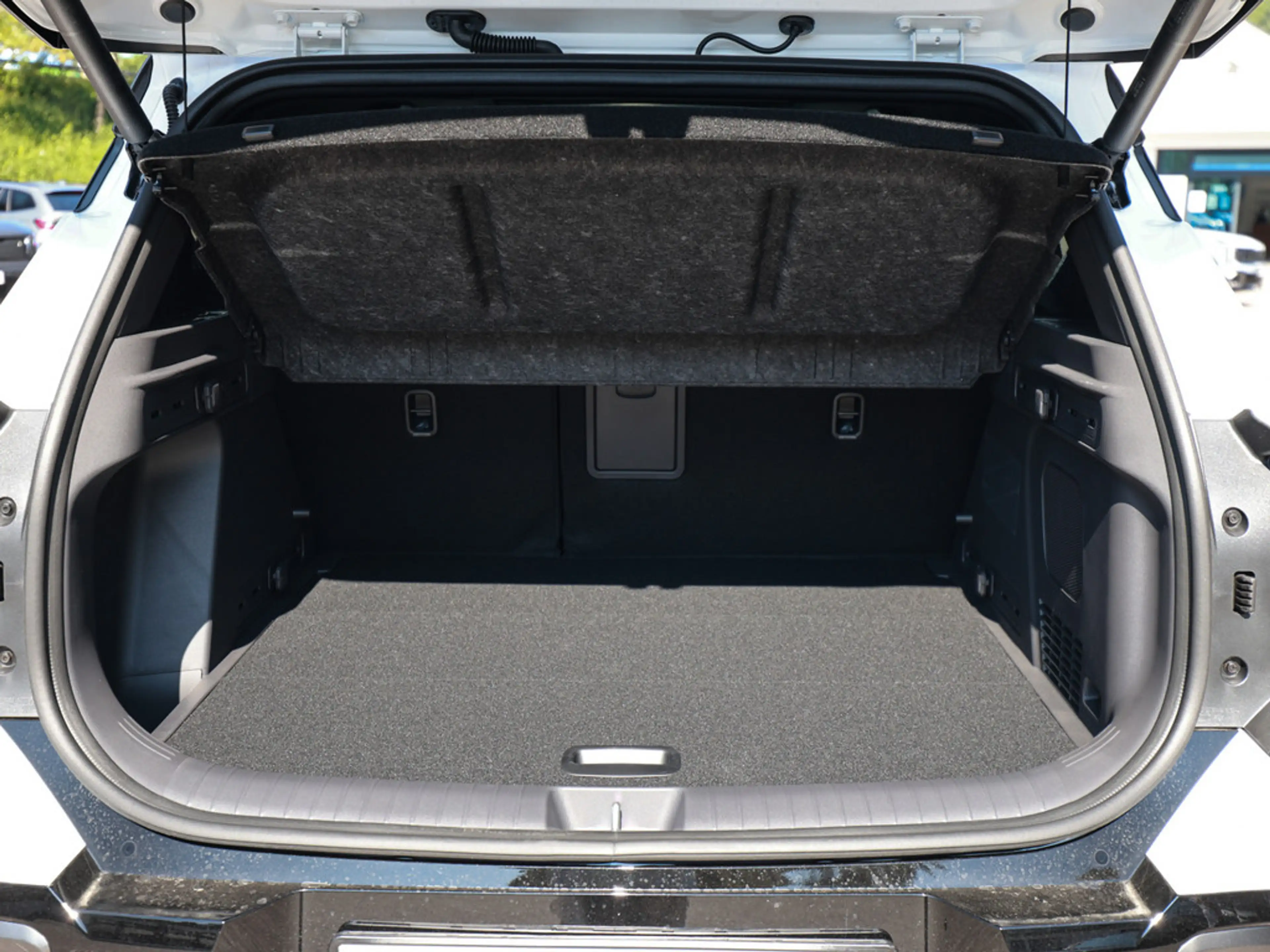 Kia Seltos 1.6 T-GDi X-Line SITZBELÜFTUNG 360° — photo 11