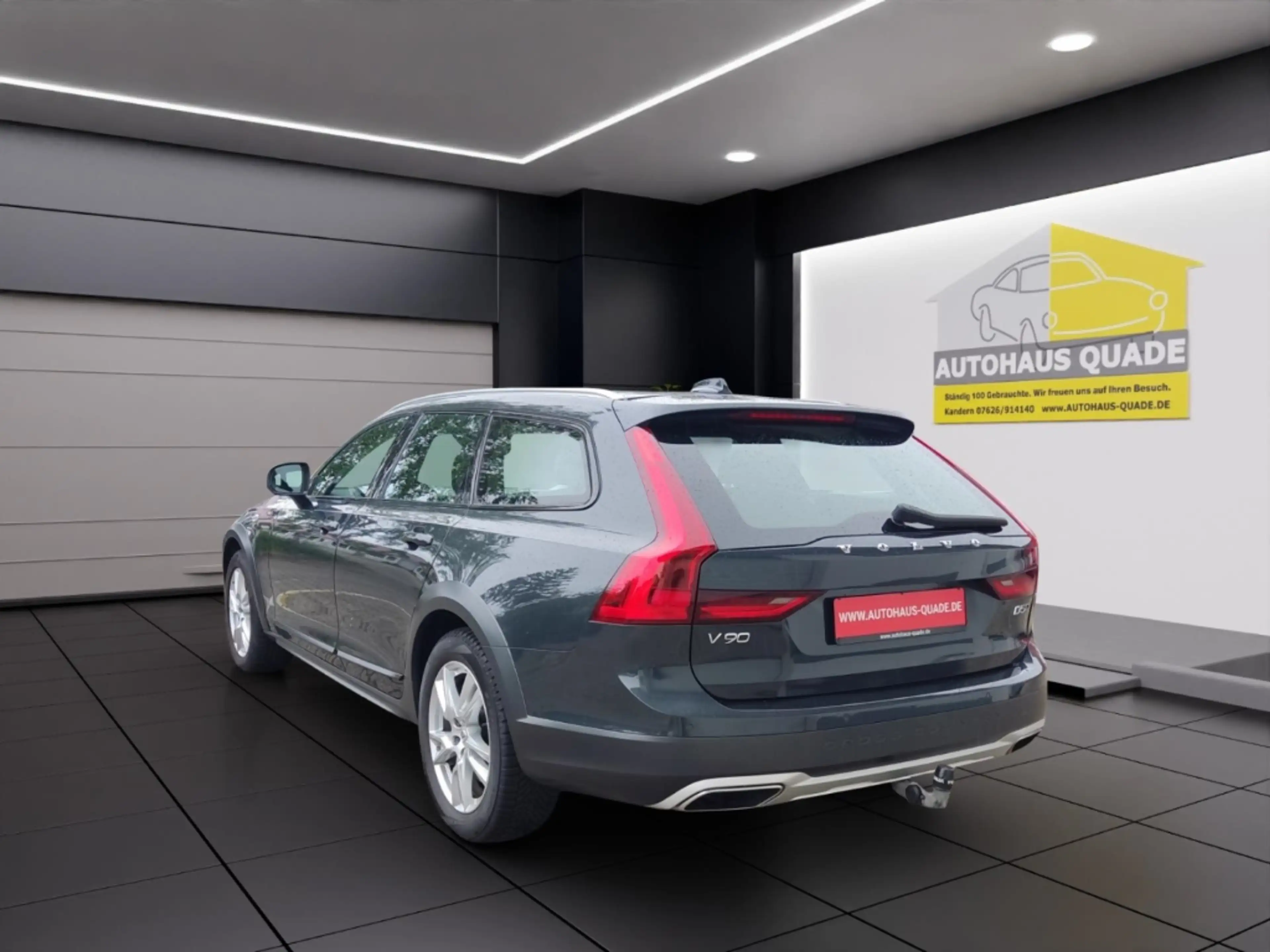 Volvo V90 Cross Country Cross Country AWD AHK schwenkbar Service-Neu AHK-a — photo 3