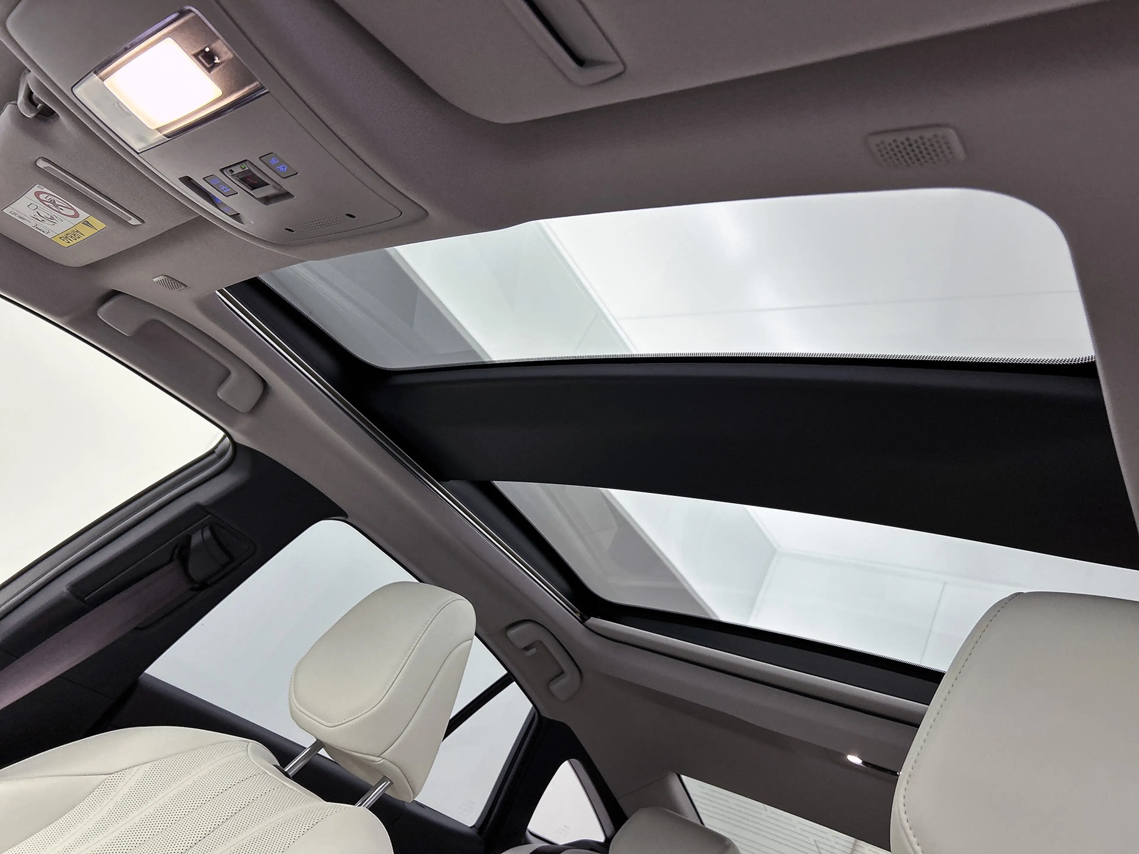 Toyota Mirai Executive | BTW Voertuig | Premium uitgevoerd | — photo 4