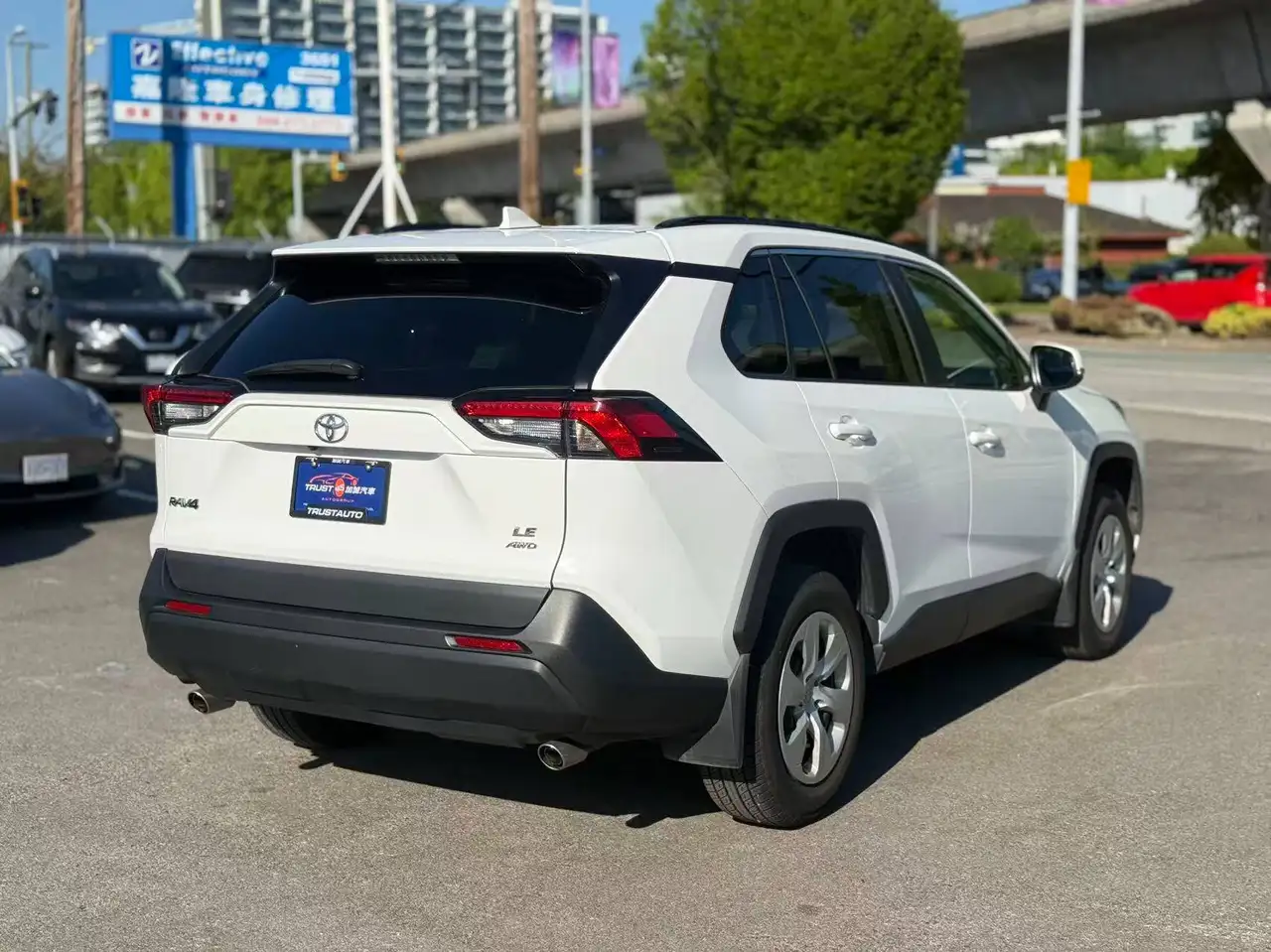 Toyota RAV 4 снимка Toyota RAV 4
