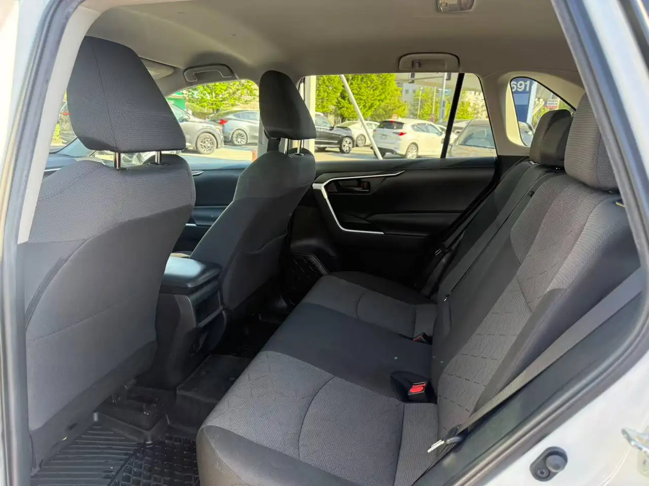 Toyota RAV 4 снимка Toyota RAV 4