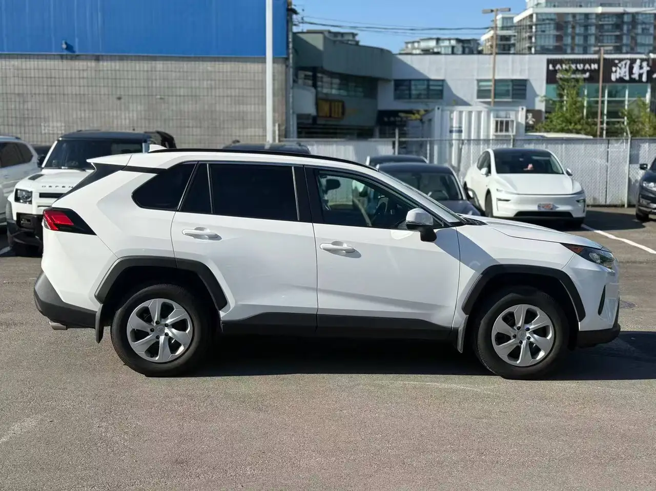 Toyota RAV 4 снимка Toyota RAV 4