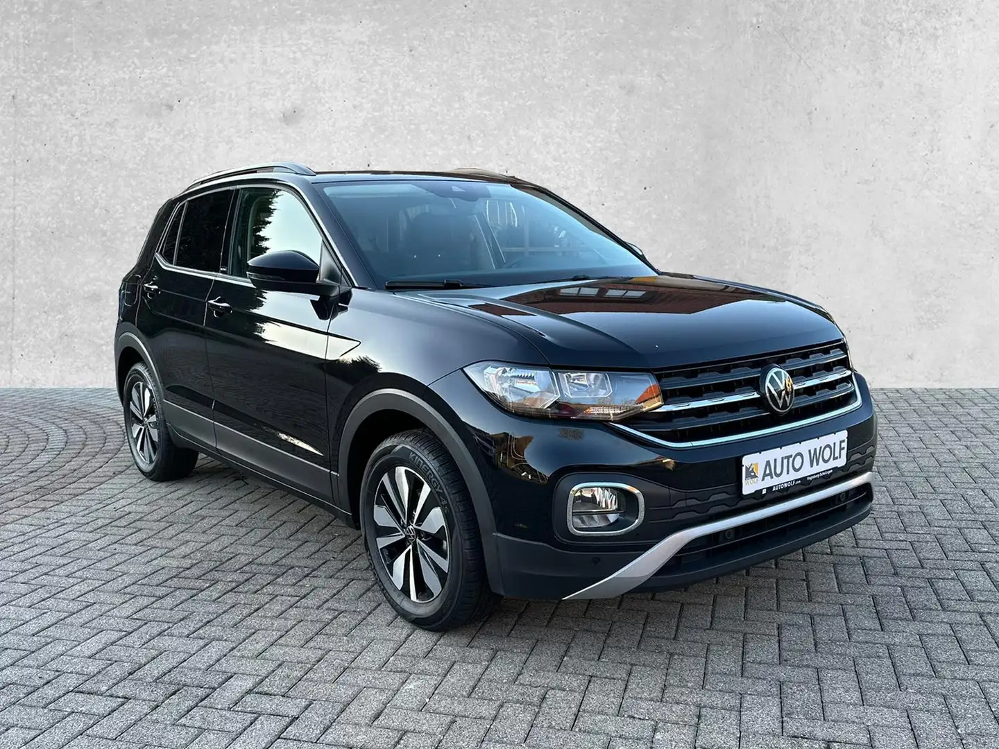 Volkswagen T-Cross 1.0 TSI Life DSG *Navi*PDC* Schwarz - 2