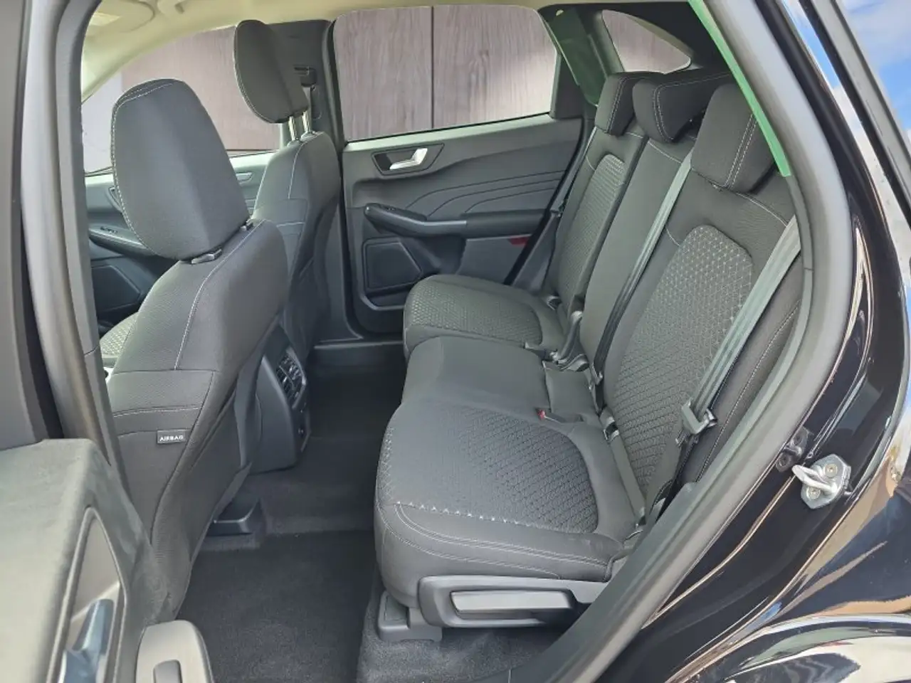 Ford Kuga 1,5 186PS Aut.5*J.Gar/LED/Navi/Winterp. ** 13