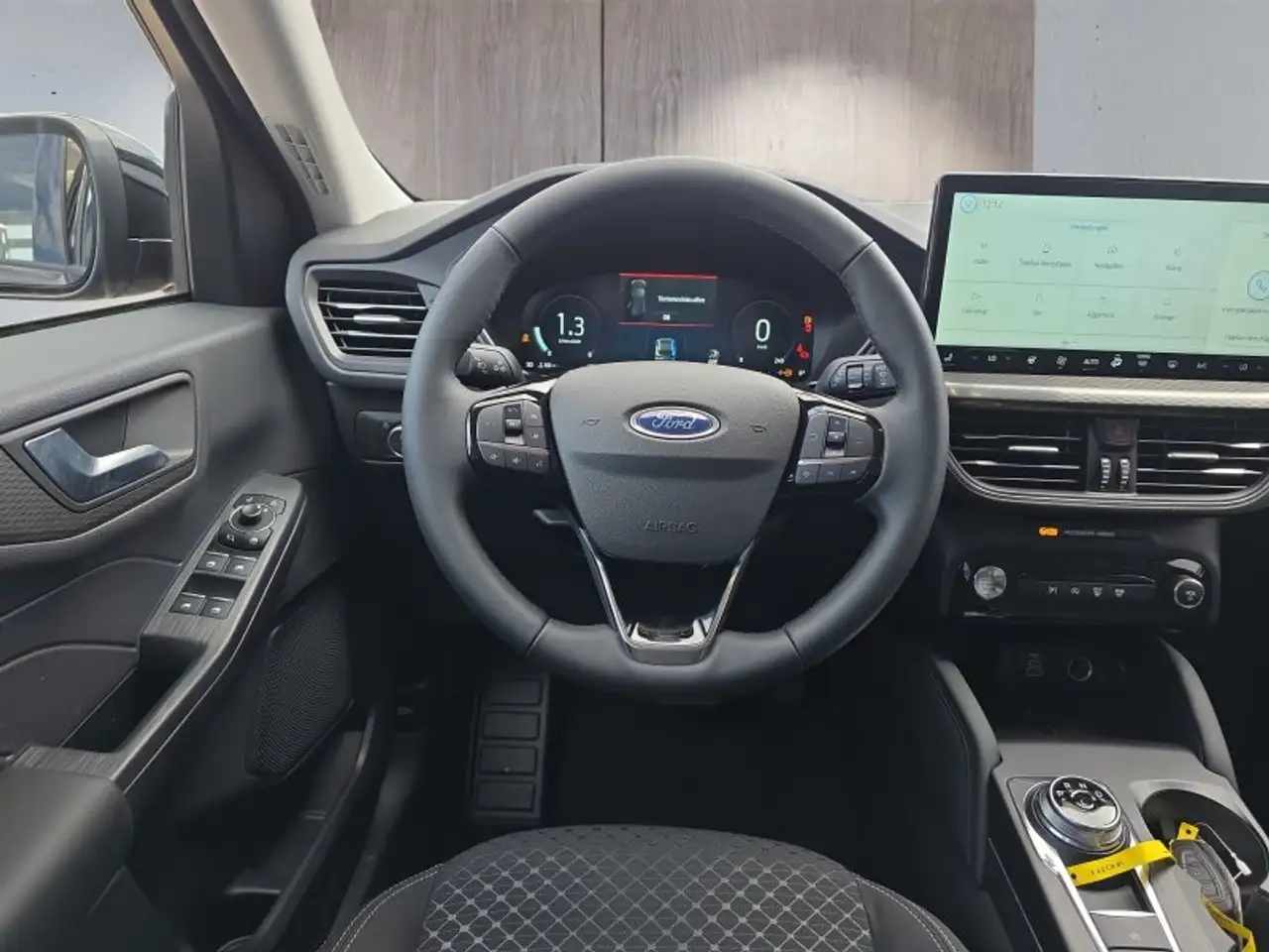 Ford Kuga 1,5 186PS Aut.5*J.Gar/LED/Navi/Winterp. ** 12