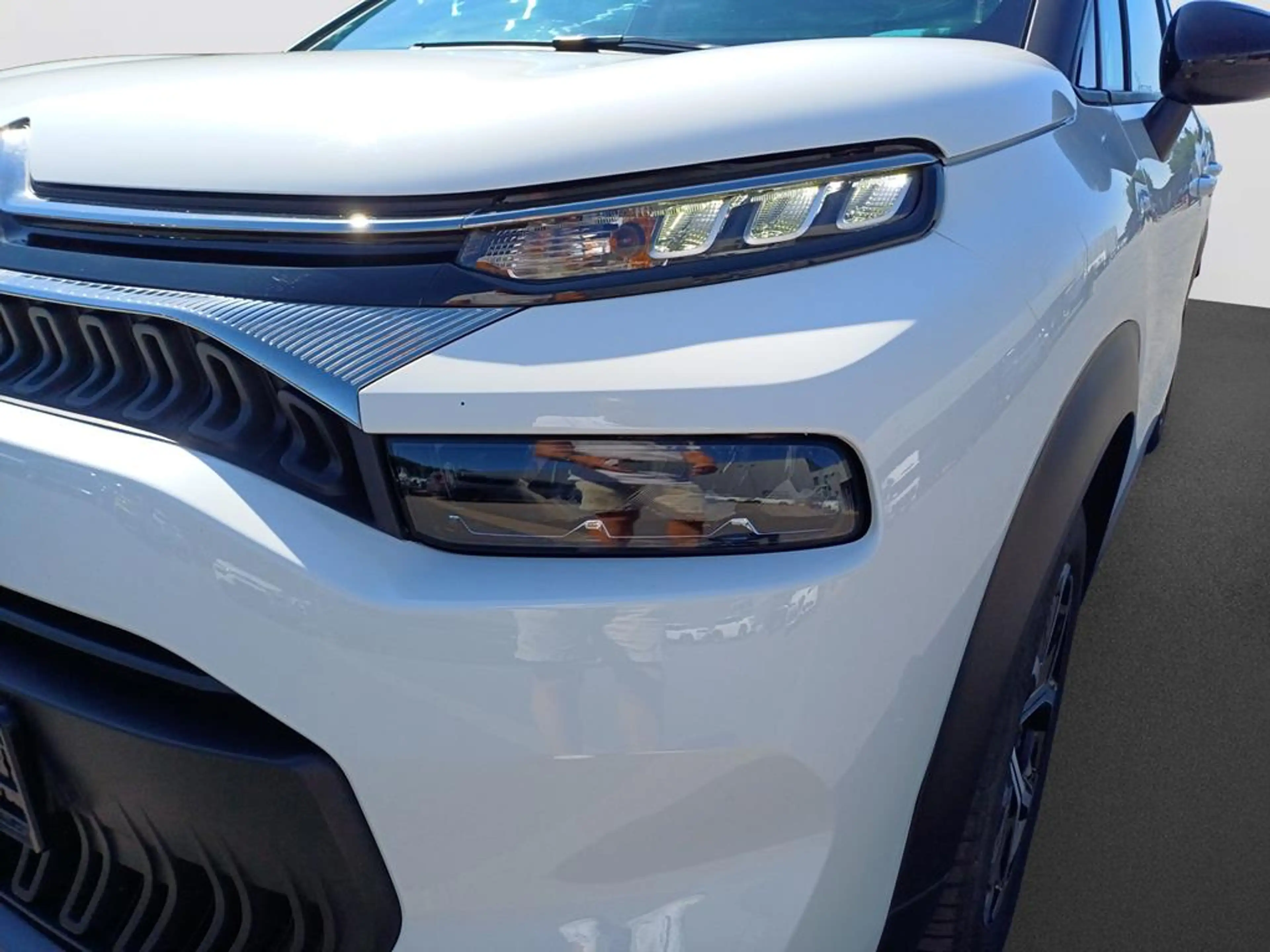 Citroen C3 Aircross PureTech 110 S&S Shine — photo 8