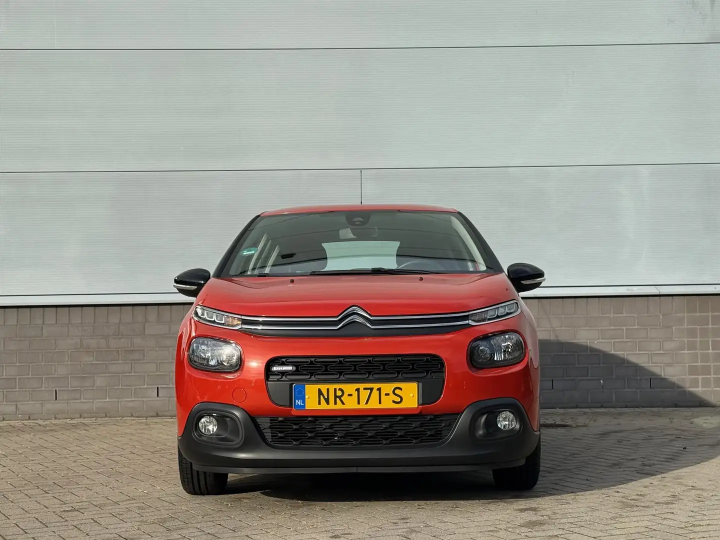 Citroen C3 1.2 PureTech 82pk Feel | Cruise Control | Parkeers Naranja - 2