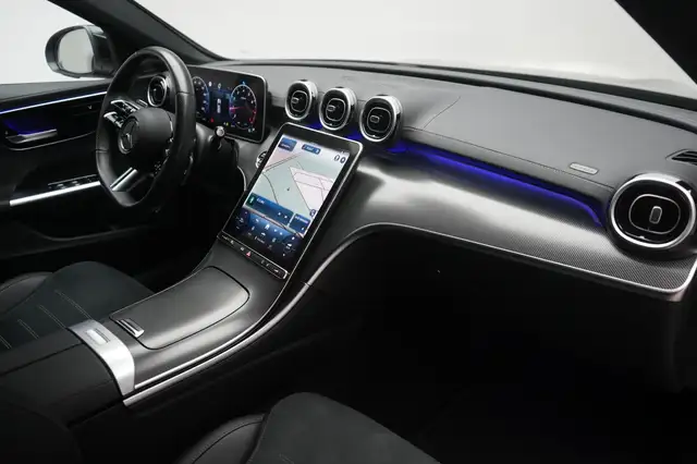 Mercedes-Benz C Class view 7