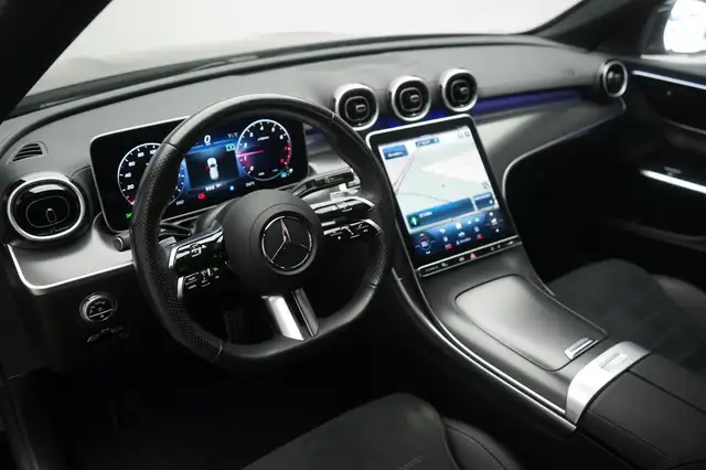 Mercedes-Benz C Class view 10