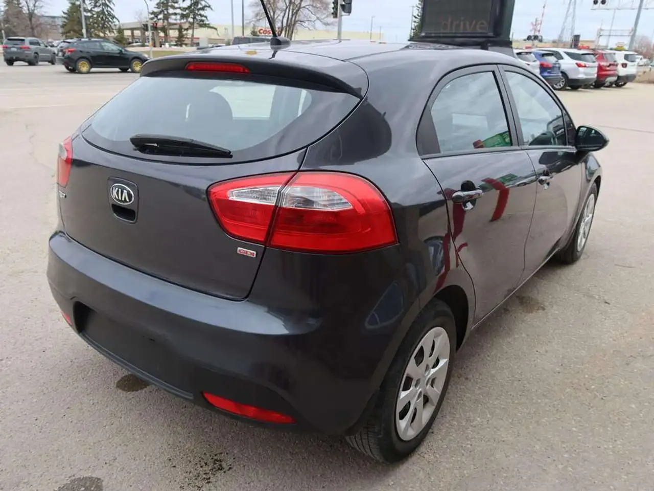 Kia Rio снимка Kia Rio