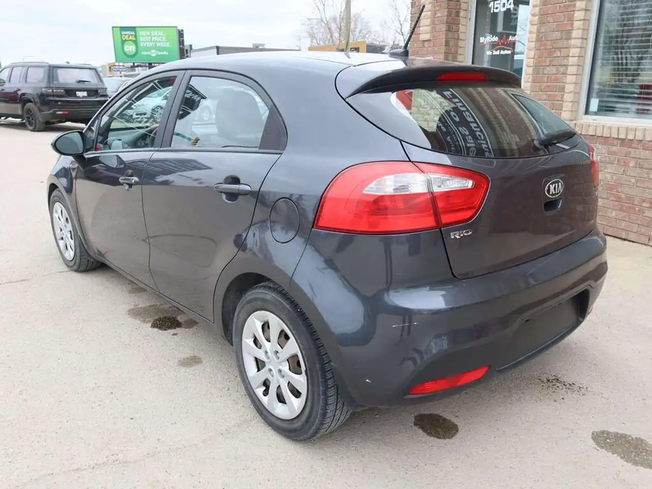 Kia Rio снимка Kia Rio