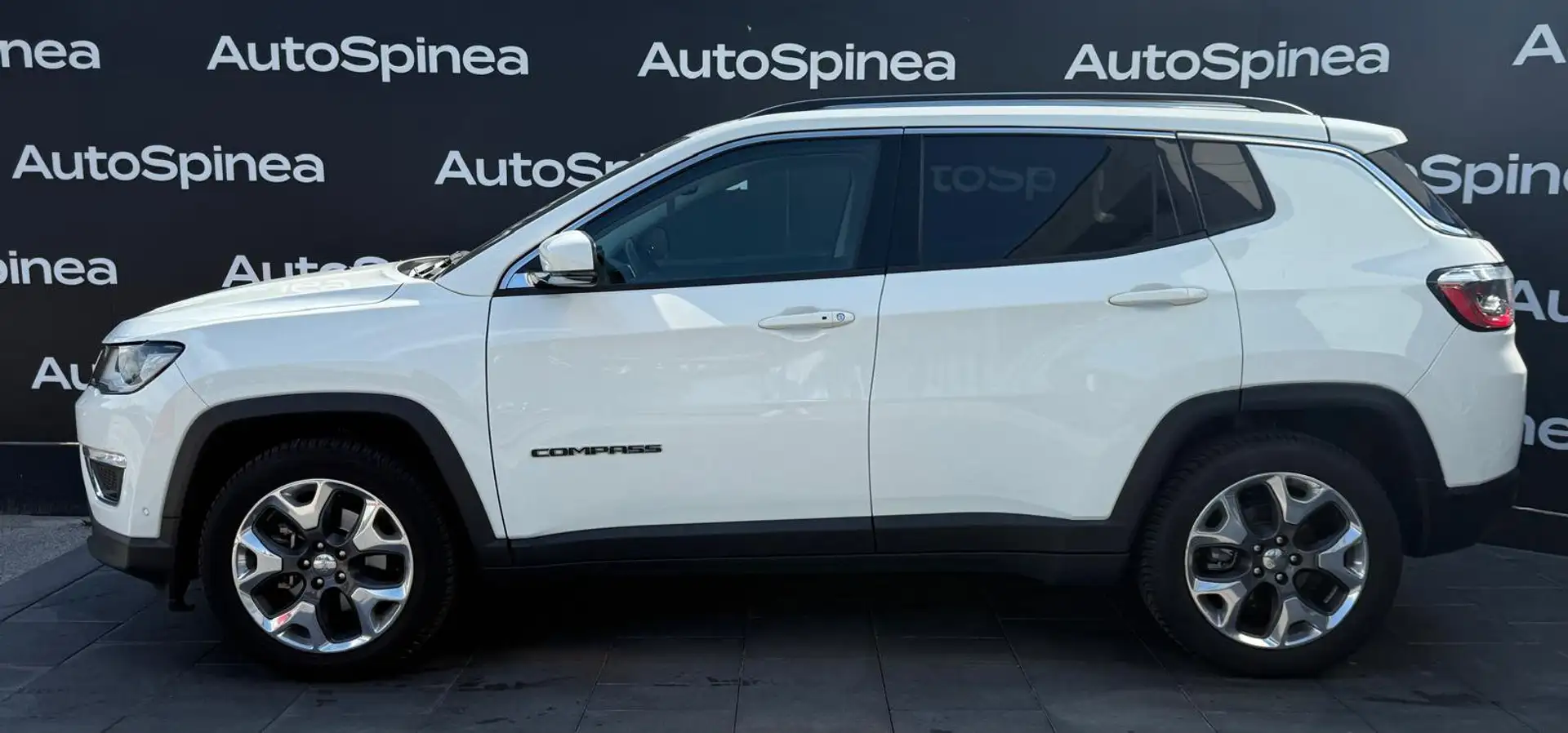 Jeep Compass Compass 1.6 Multijet II 2WD Limited Wit - 2