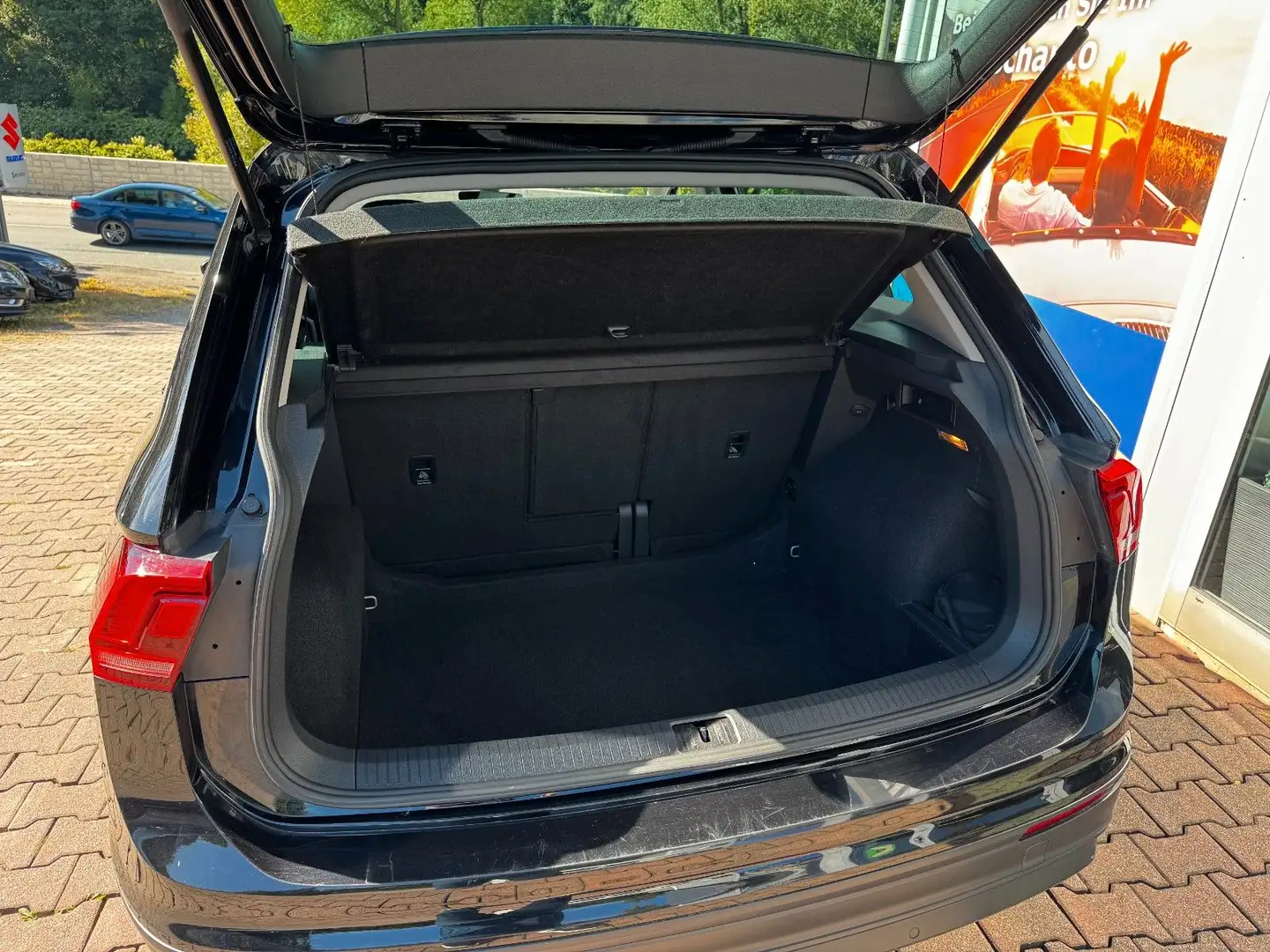 Volkswagen Tiguan Sound BMT/Start-Stopp - 2