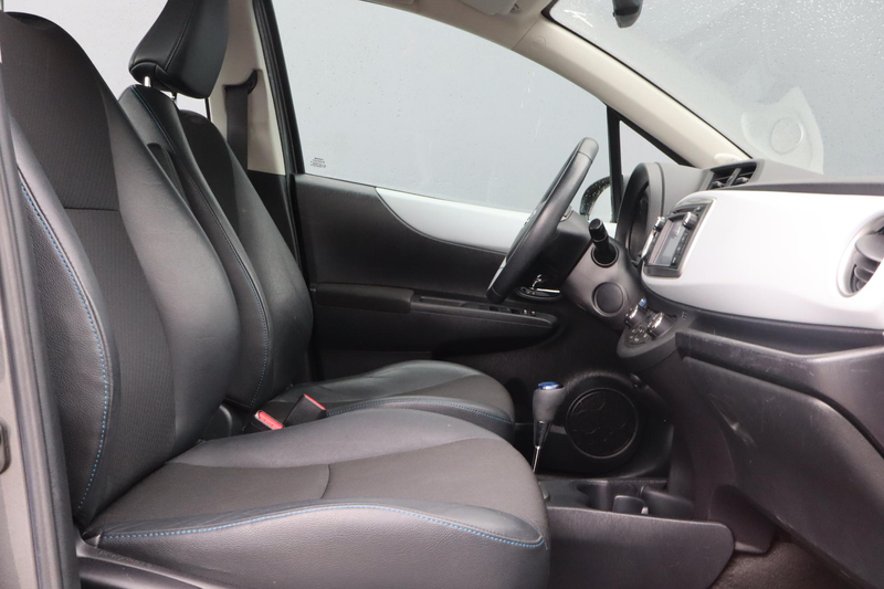 Toyota Yaris 1.5 Full Hybrid Dynamic | Automaat | Climate contr — photo 5