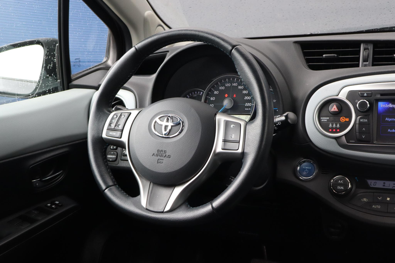 Toyota Yaris 1.5 Full Hybrid Dynamic | Automaat | Climate contr — photo 4