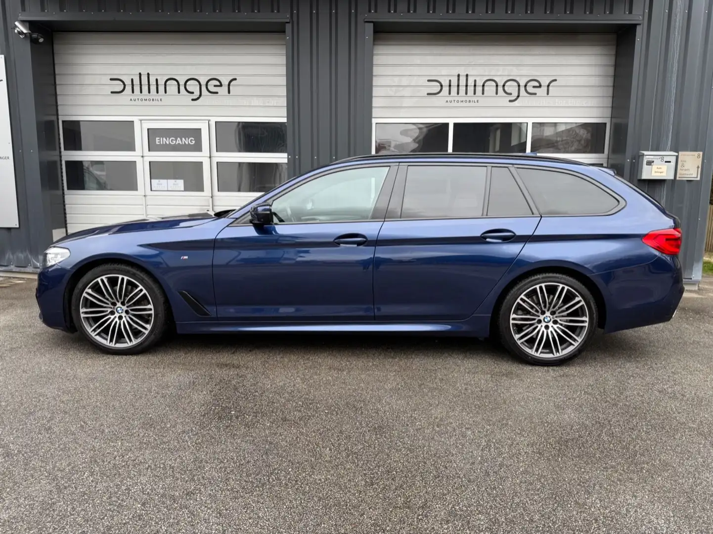 BMW 520 d M Sport HUD|19"|Pano|360°|LED|Keyless Blau - 2