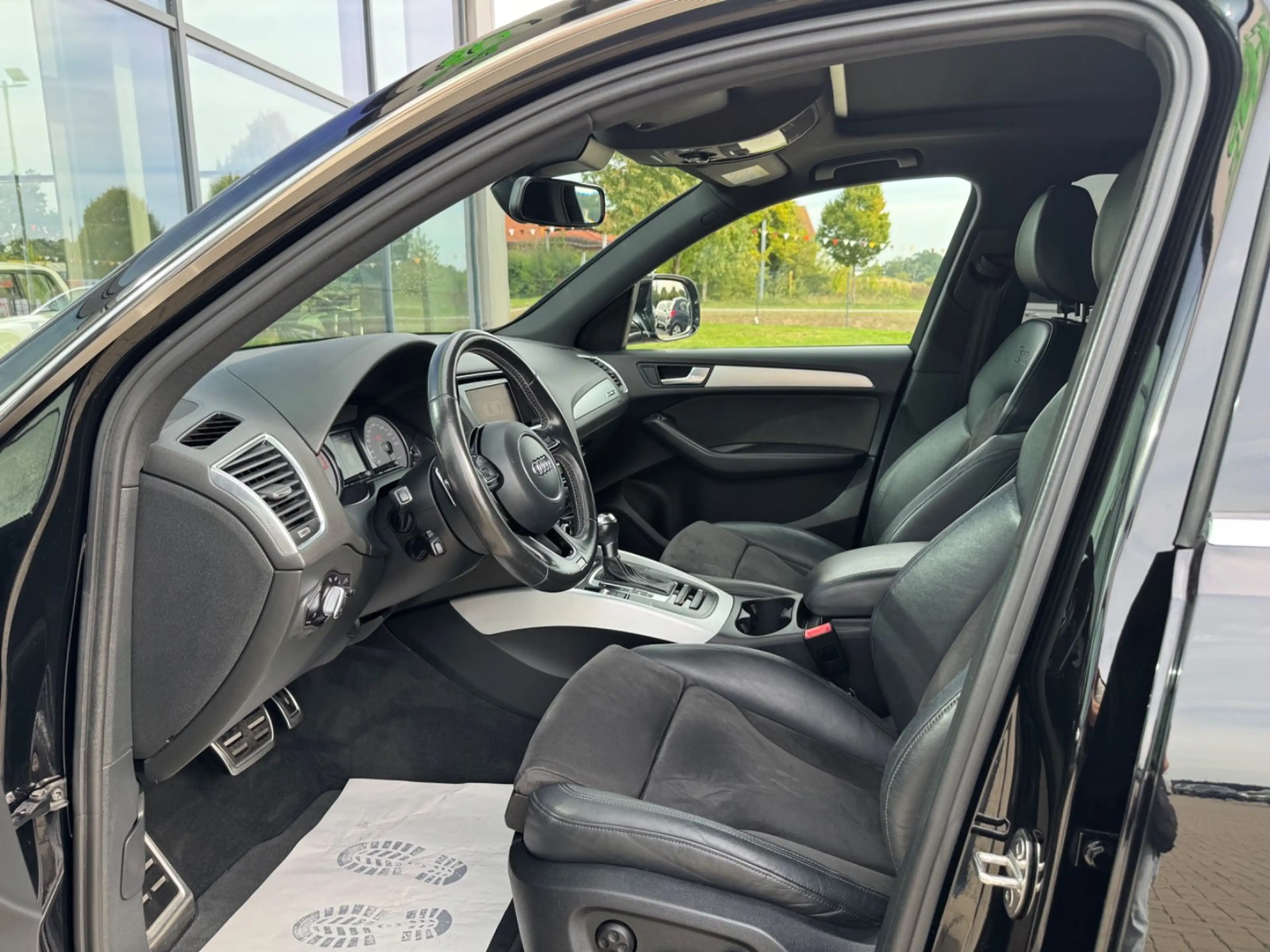 Audi SQ5 3.0 TDI quattro Panorama/Schiebedach — photo 8