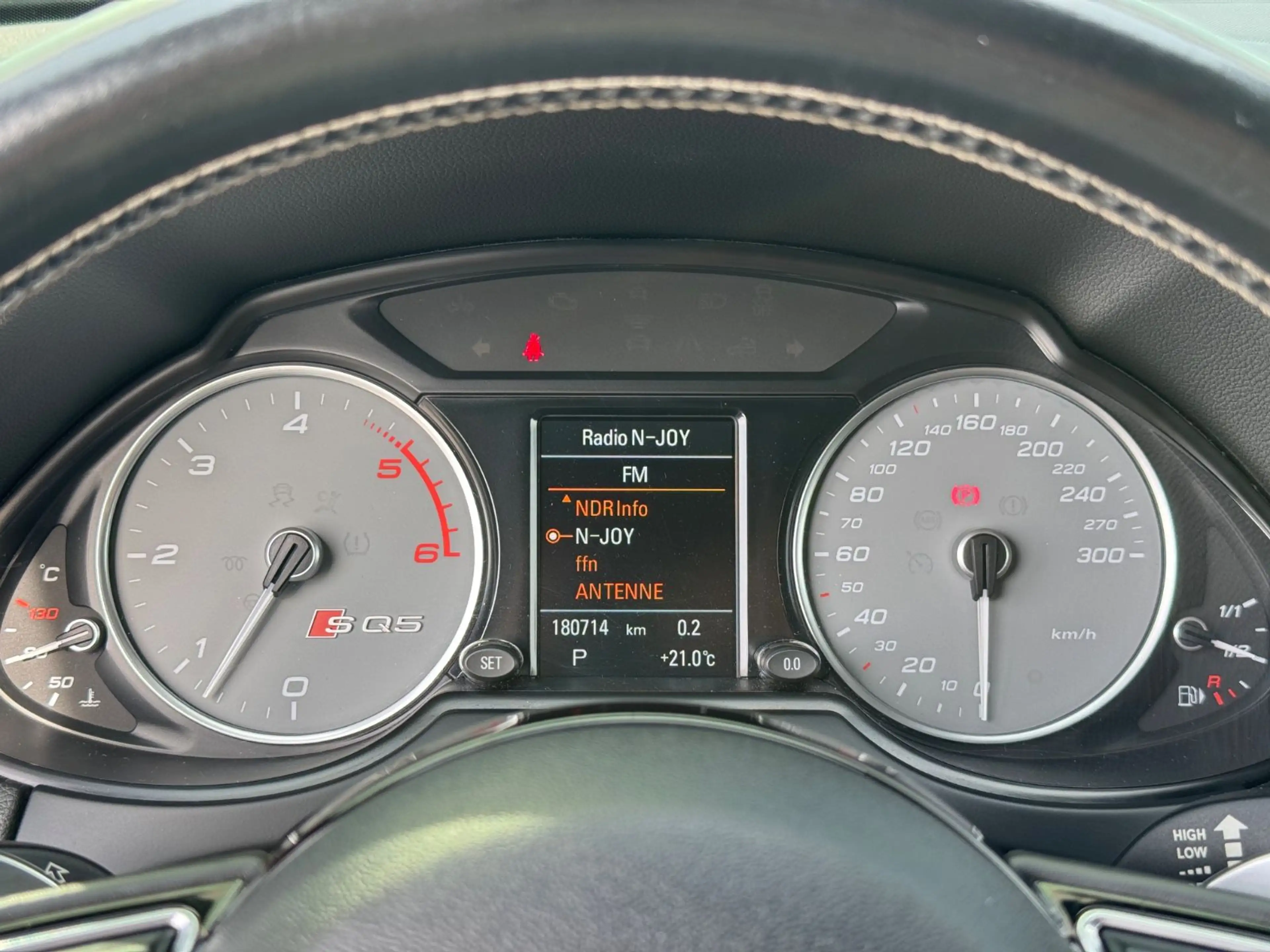 Audi SQ5 3.0 TDI quattro Panorama/Schiebedach — photo 14