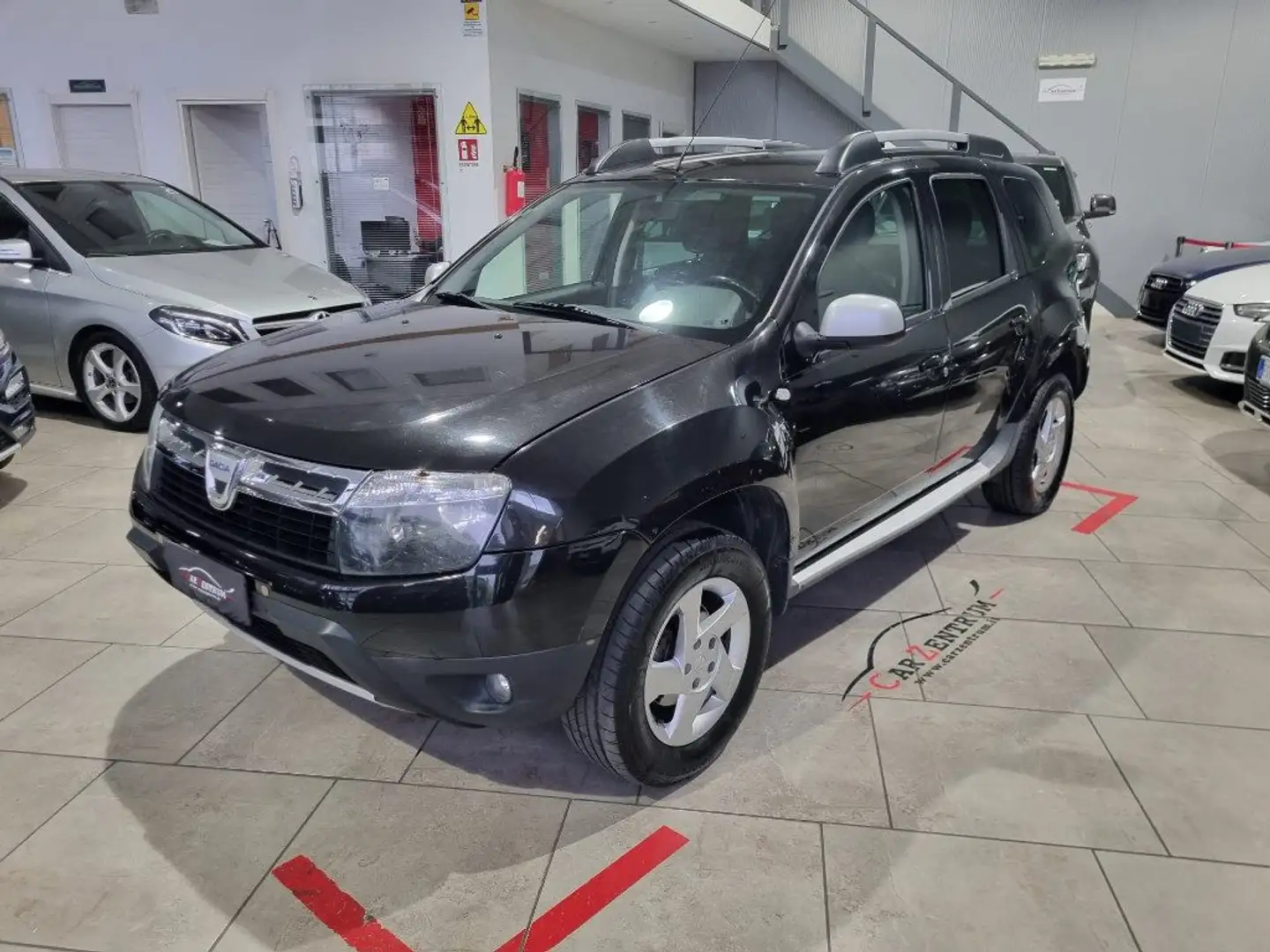 Dacia Duster 1.5 dCi 110CV 4x4 Ambiance Gris - 1