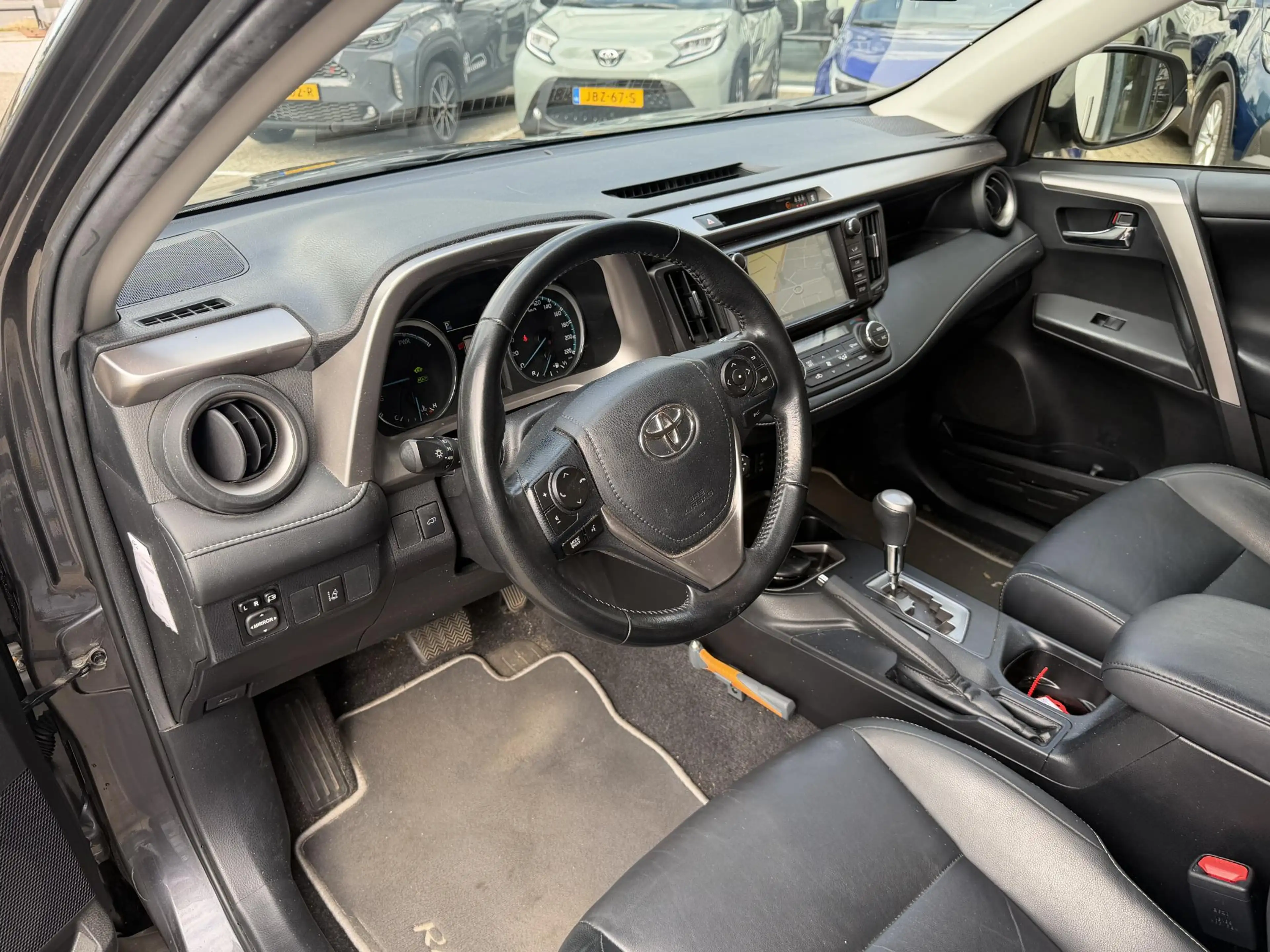 Toyota RAV 4 2.5 Hybrid Executive Business AWD 1650 TREKGEWICHT — photo 7