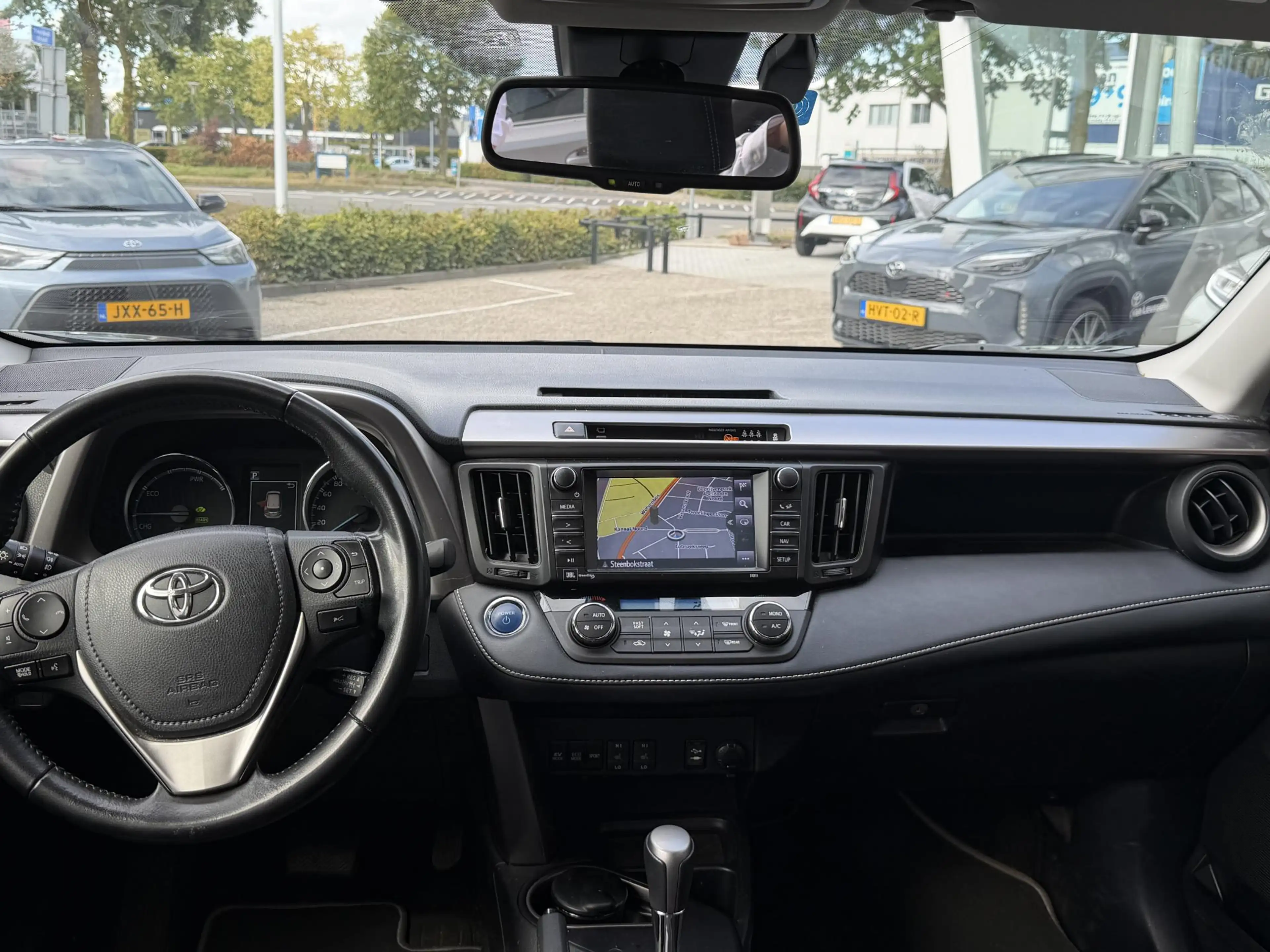 Toyota RAV 4 2.5 Hybrid Executive Business AWD 1650 TREKGEWICHT — photo 6