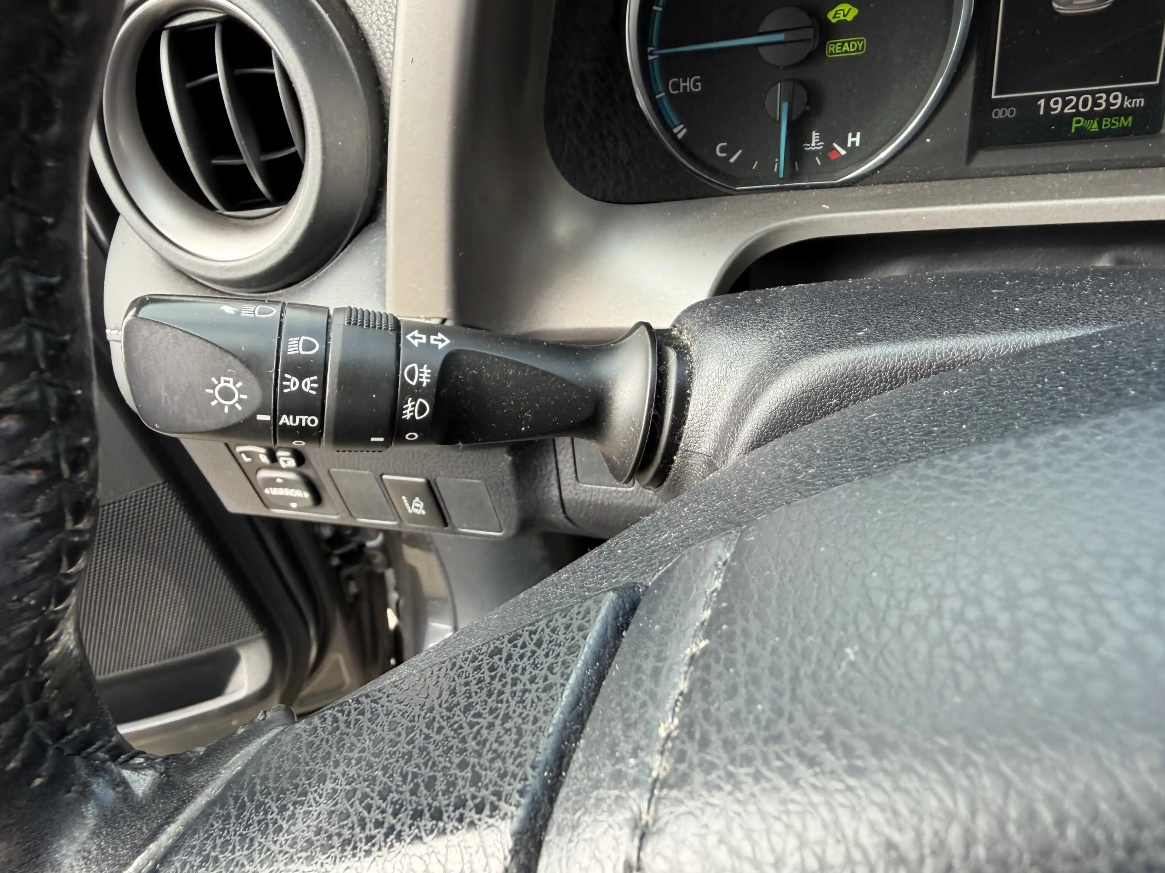 Toyota RAV 4 2.5 Hybrid Executive Business AWD 1650 TREKGEWICHT — photo 13
