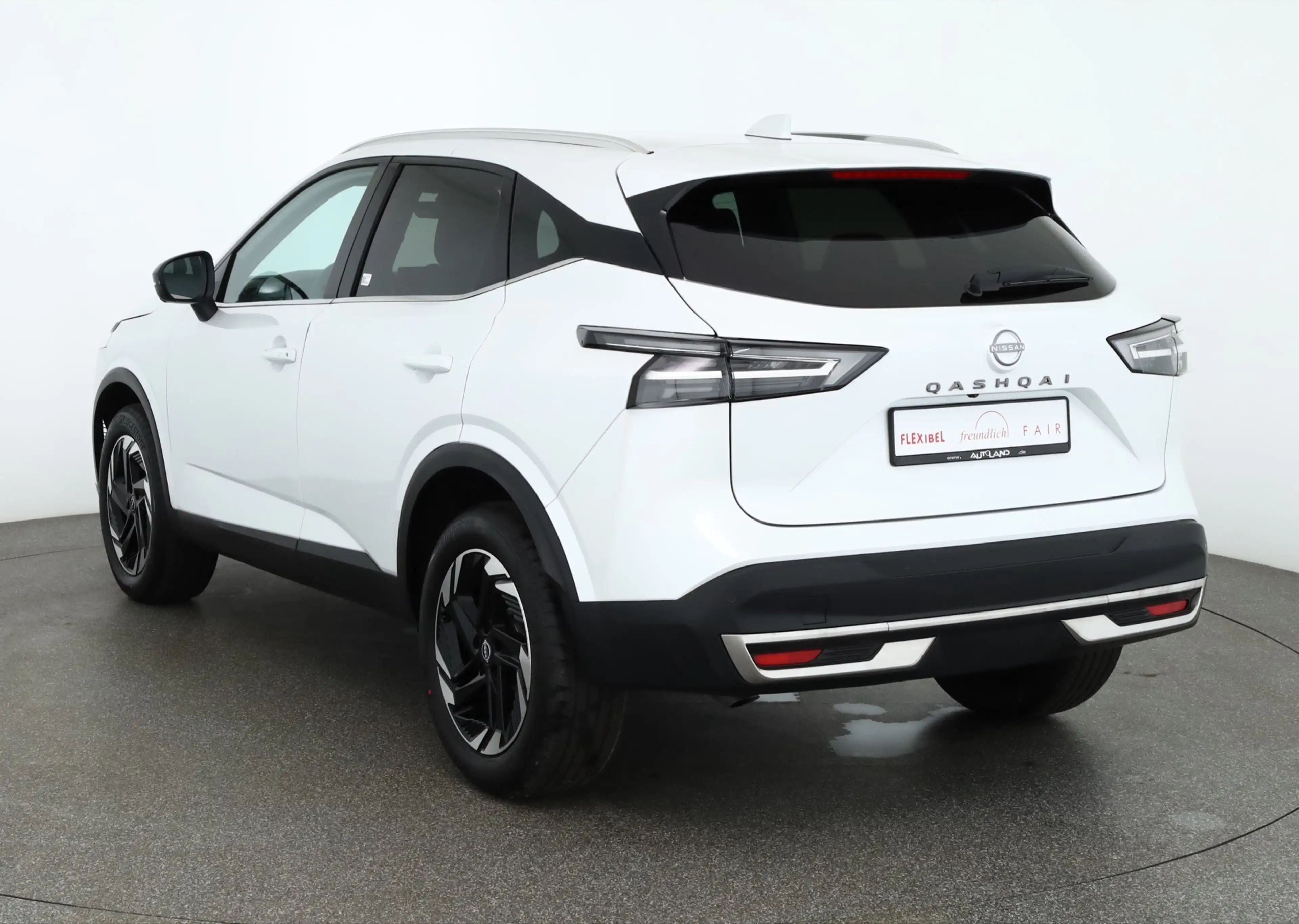 Nissan Qashqai N-Connecta 1.3 Dig-T Aut. LED ACC Navi Kam — photo 3