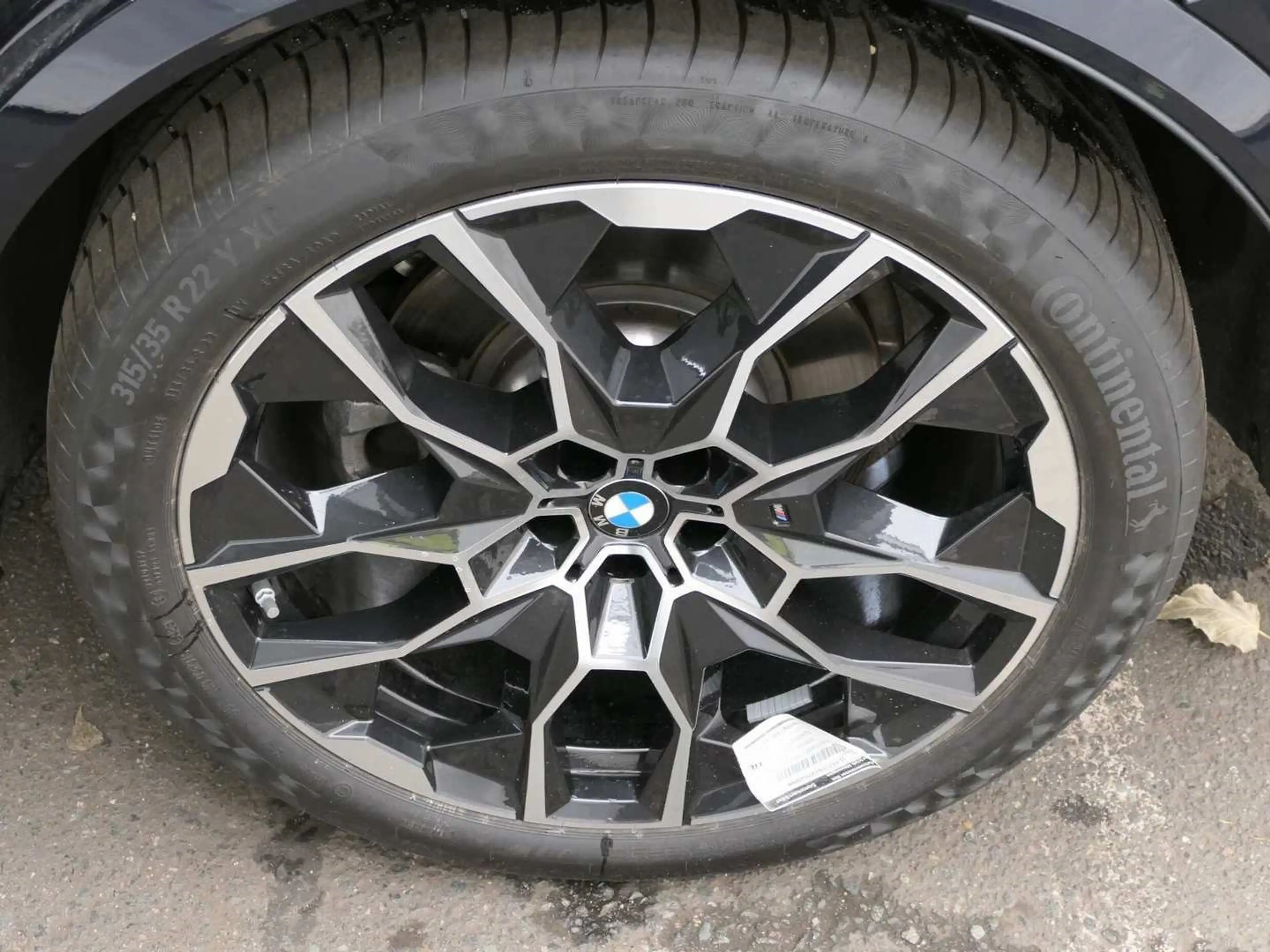 BMW X7 xDrive40d — photo 10