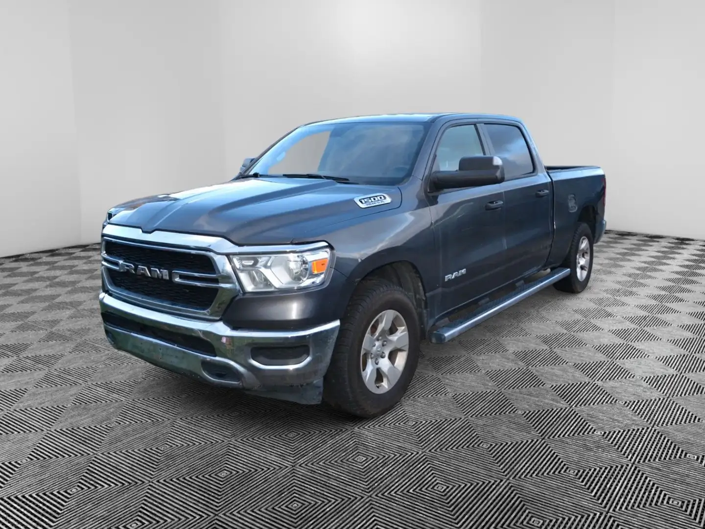 Dodge RAM 1500 HEMI 5,7 V8 - 4X4 Grau - 1