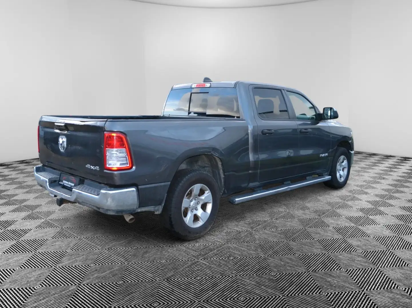 Dodge RAM 1500 HEMI 5,7 V8 - 4X4 Grau - 2