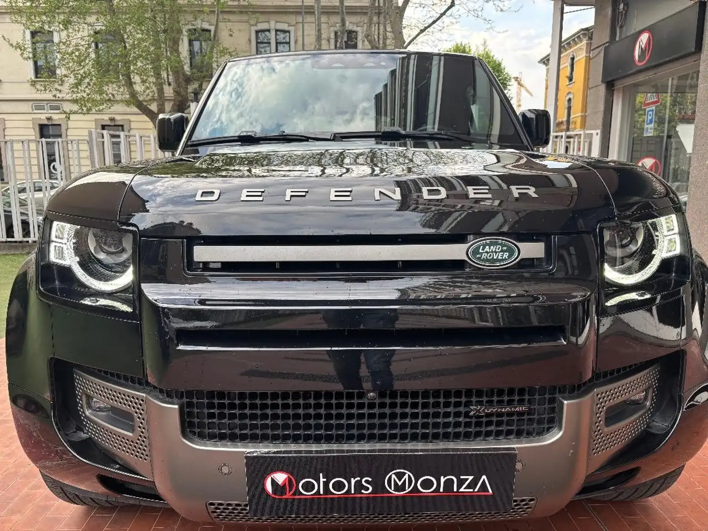 Land Rover Defender 110 3.0d i6 mhev X-Dynamic  awd 200cv- iva esposta Negro - 1