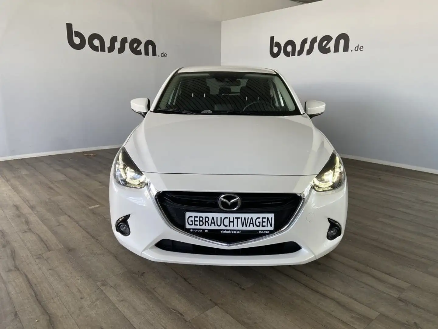 Mazda 2 SKYACTIV-G 90 Nakama Blanc - 1