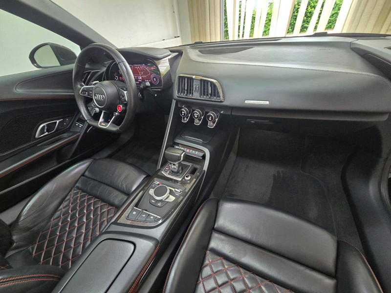 Audi R8 Spyder 5.2 FSI qu. Laser LED Carbon I+II Keramik Sportabgas — photo 12