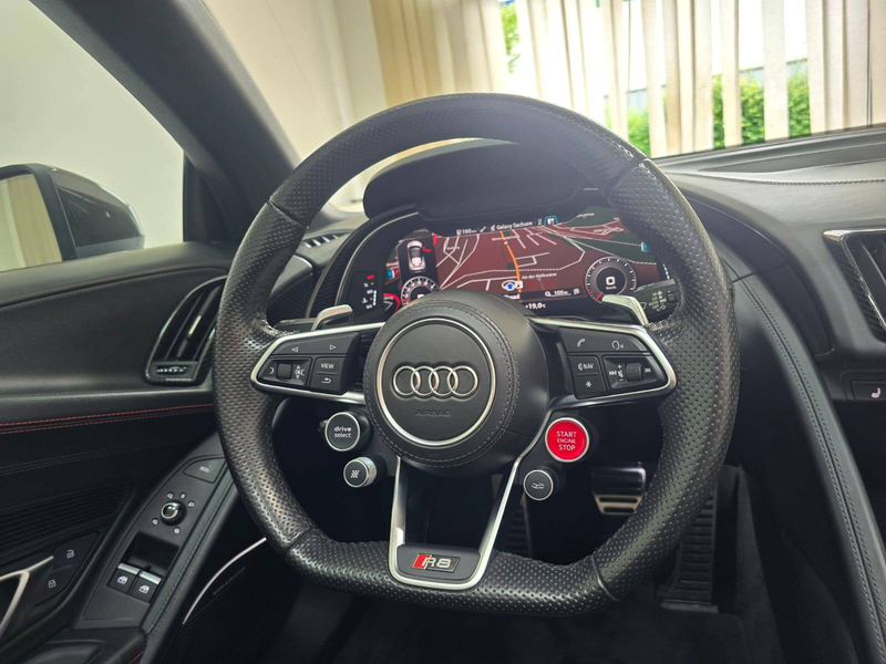 Audi R8 Spyder 5.2 FSI qu. Laser LED Carbon I+II Keramik Sportabgas — photo 13