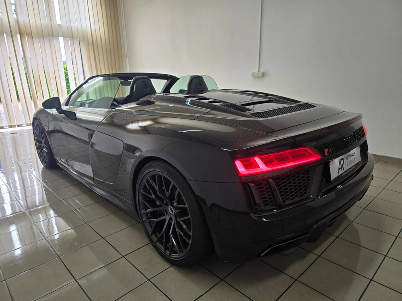 Audi R8 Spyder 5.2 FSI qu. Laser LED Carbon I+II Keramik Sportabgas — photo 2