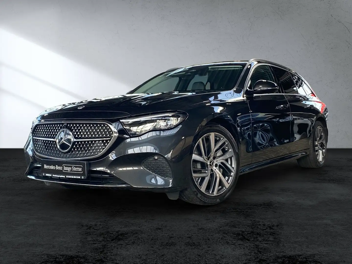 Mercedes-Benz E 300 E 300 T e Avantgarde AHK Kamera Distr LED Totw. Gris - 2