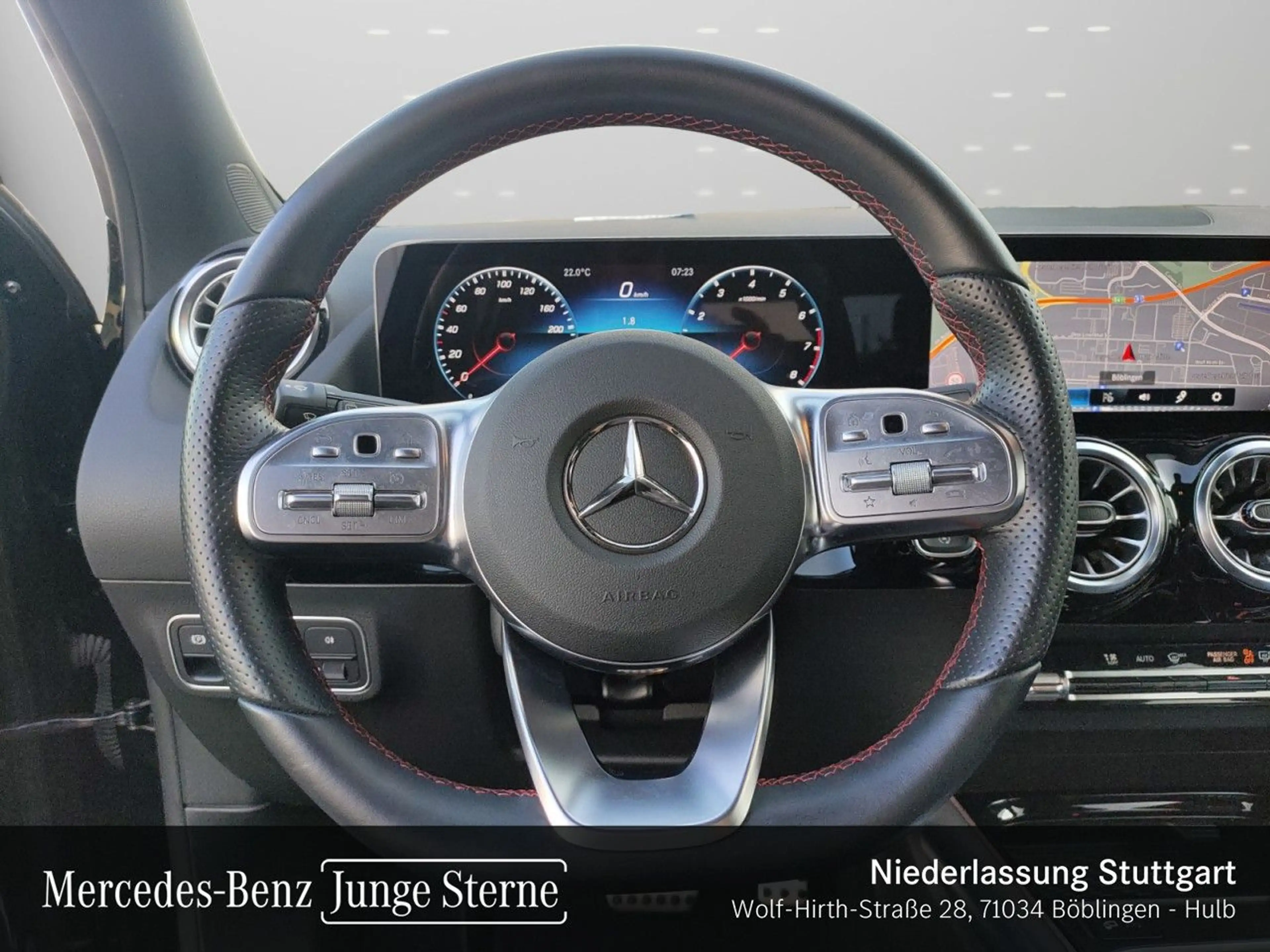 Mercedes-Benz GLA 35 AMG GLA 35 4M AMG+PANO+360°+AHK+MULTIBEAM+TOTW+8G — photo 13