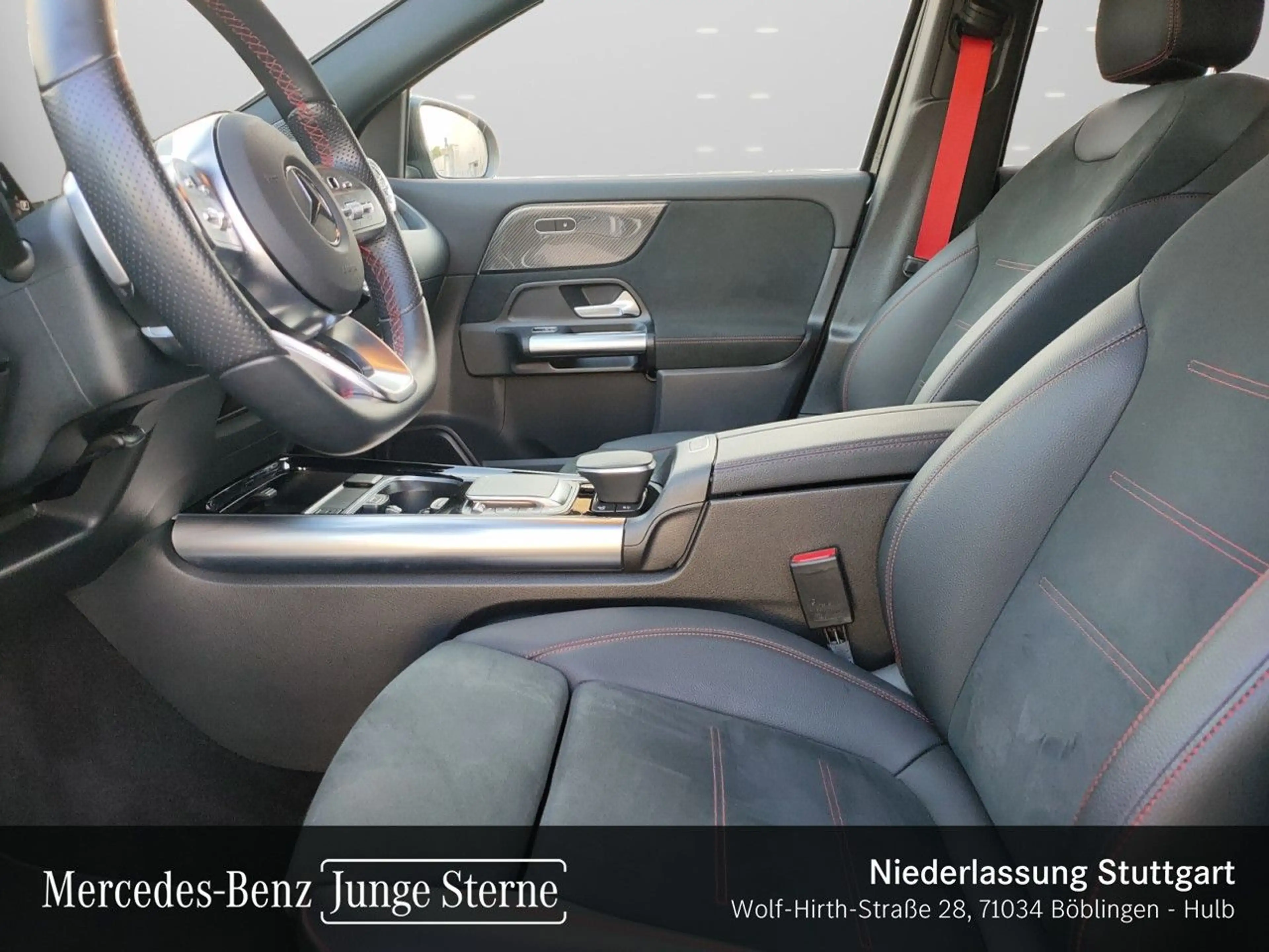 Mercedes-Benz GLA 35 AMG GLA 35 4M AMG+PANO+360°+AHK+MULTIBEAM+TOTW+8G — photo 10