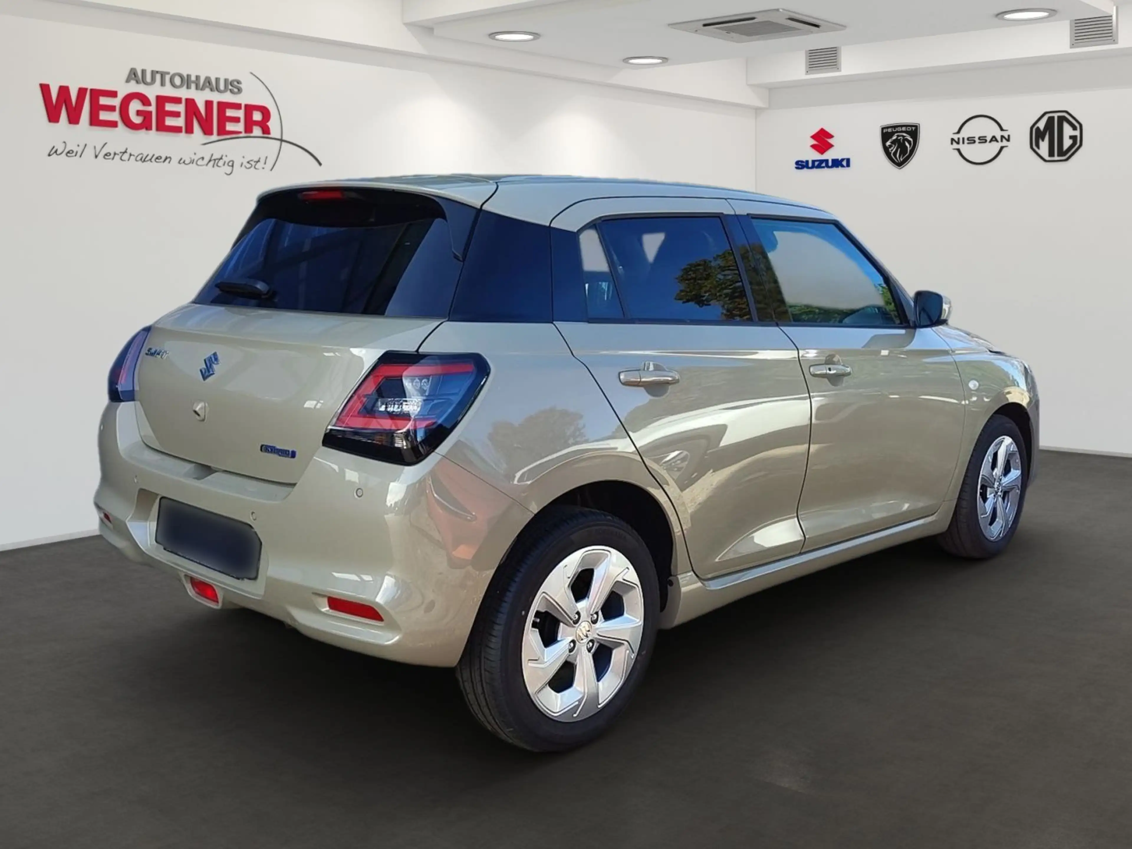 Suzuki Swift Comfort HYBRID LED+ACC+NAVI+KAMERA+SITZHZ+ — photo 3