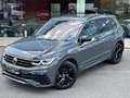 Volkswagen Tiguan 1.5 TSI R-LINE / ADAPT. / CARPLAY / CAM / Grijs - thumbnail 2