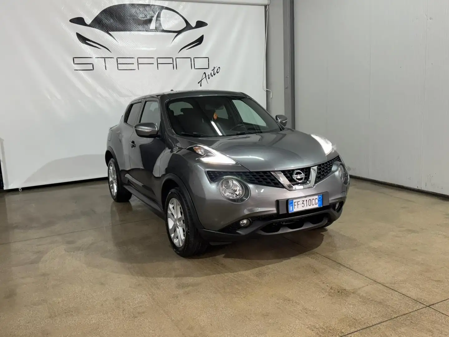 Nissan Juke Juke 1.5 dci Tekna c/pelle 110cv E6 Grau - 2