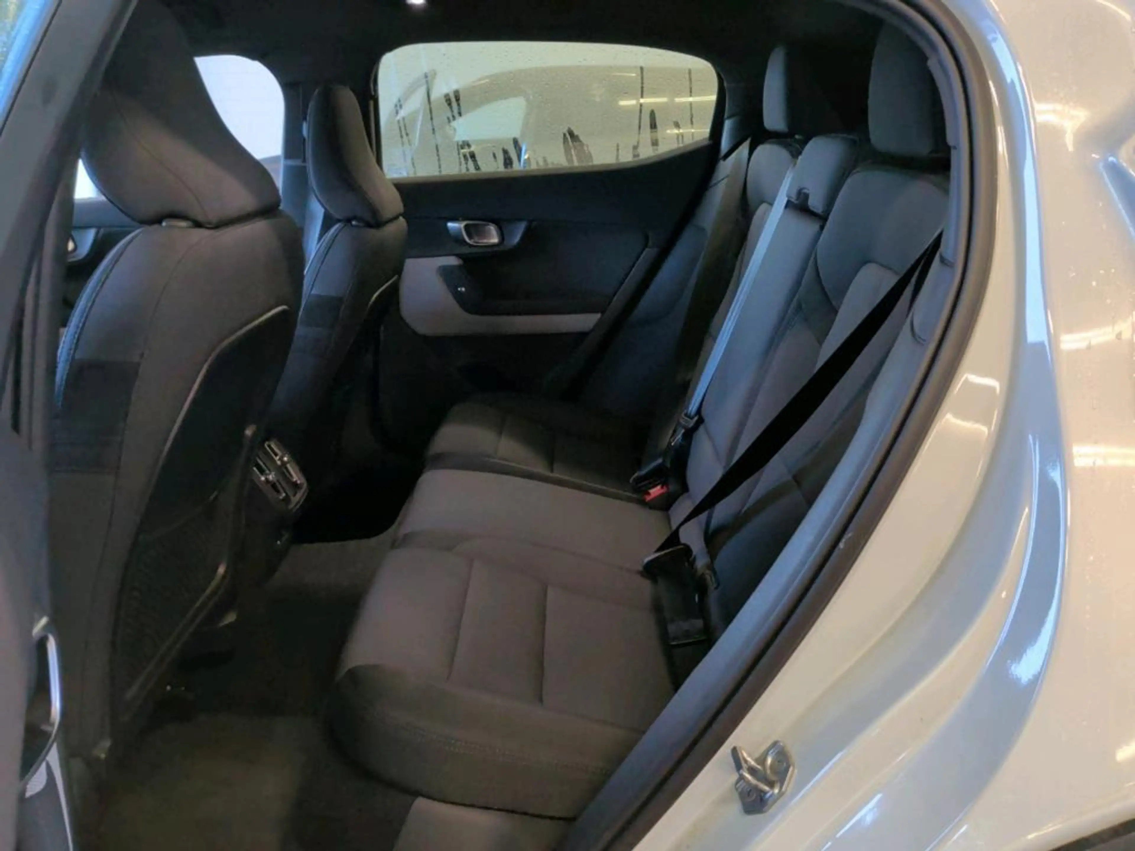 Polestar 2 Long Range Single Motor 78 kWh // 96% SoH | Pilot — photo 10