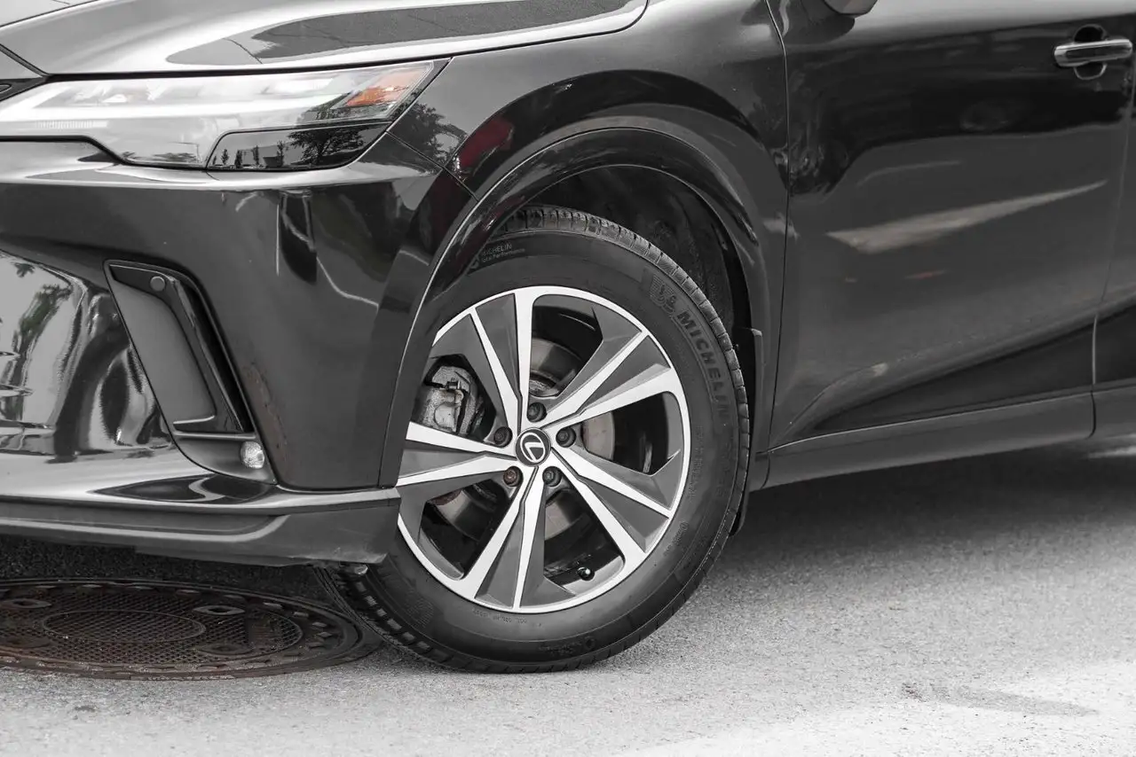 Lexus RX снимка Lexus RX