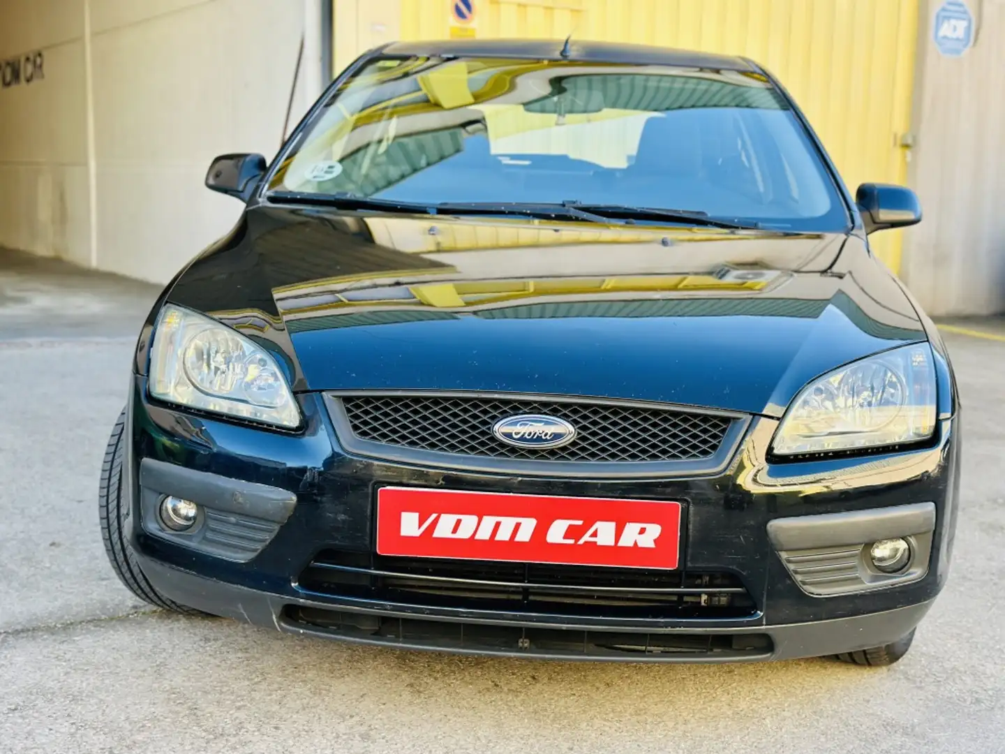Ford Focus 1.8TDCI XR Negro - 2