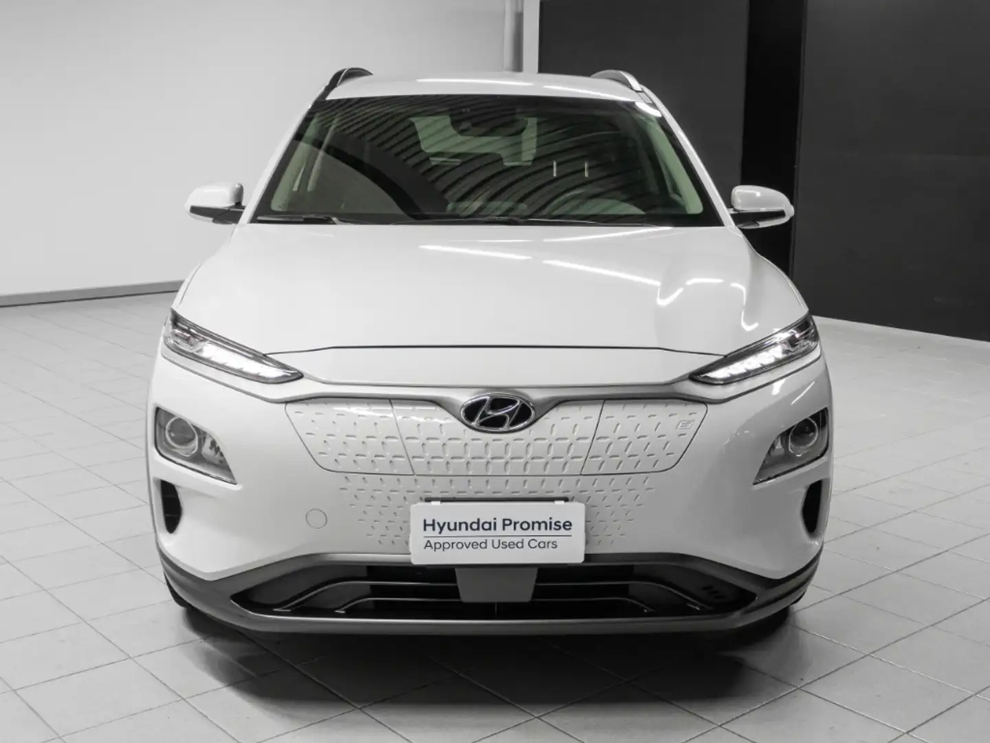 Hyundai KONA 39 kWh EV Xprime+ Safety Pack Blanco - 2