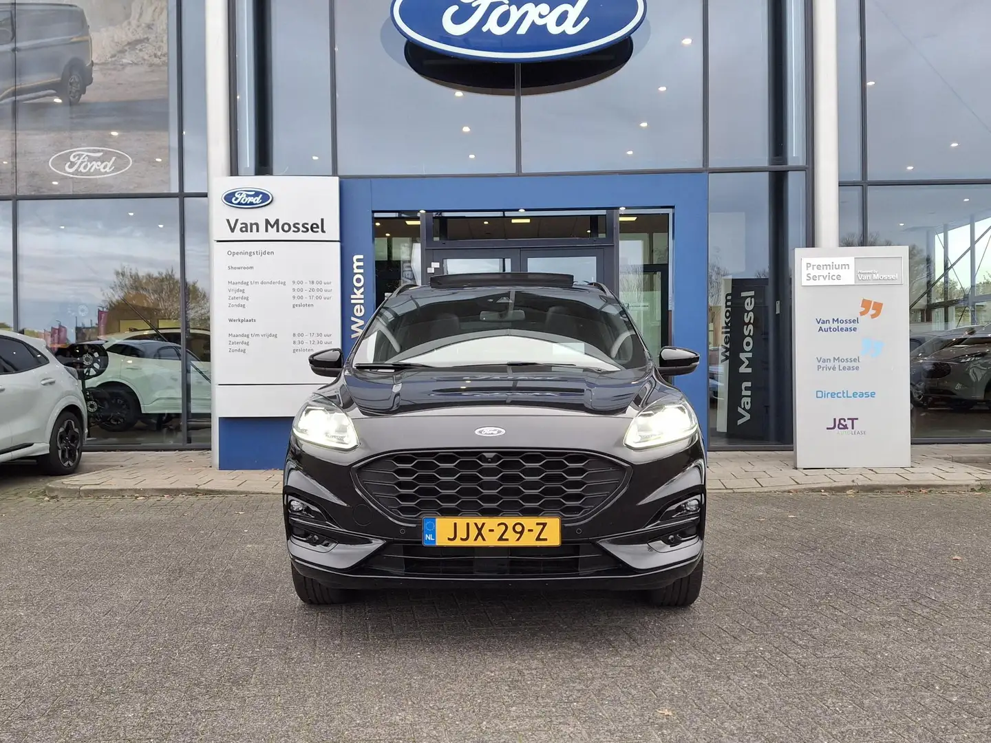 Ford Kuga 2.5 PHEV ST-Line X Aut. | Winterpack | Head-up | E Zwart - 2