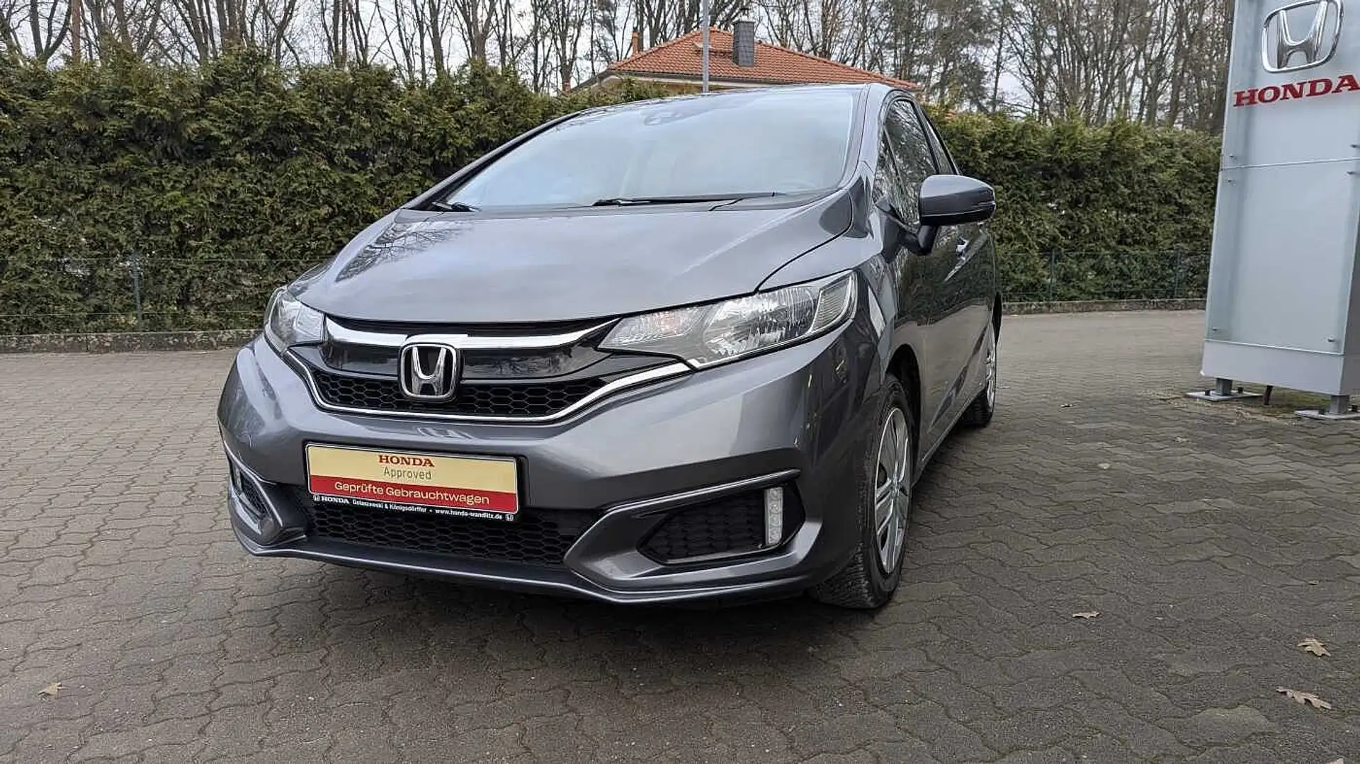 Honda Jazz 1.3 i-VTEC CVT Trend Grau - 1