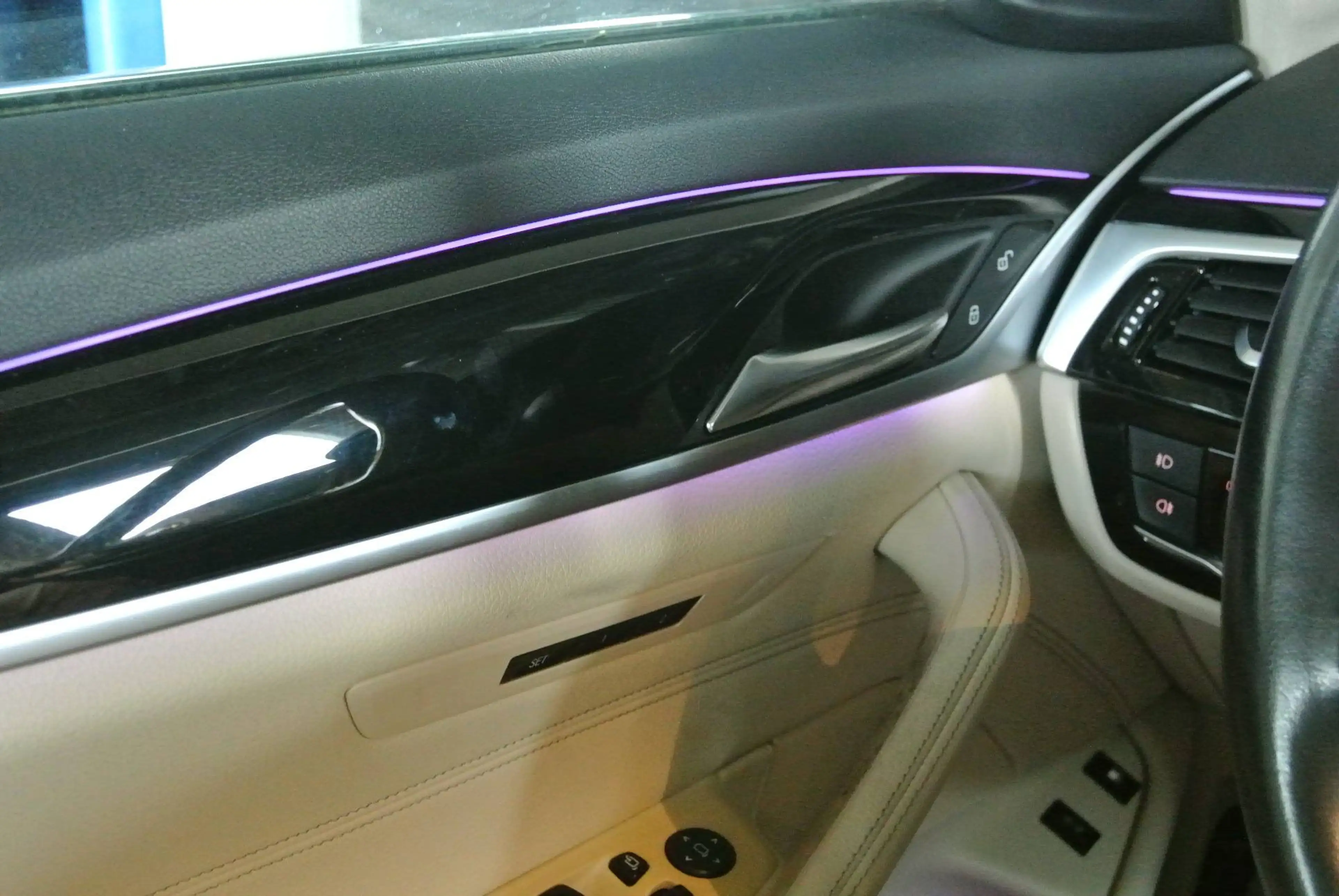 BMW 530 e hybrid Aut. *  Live Cockpit* * LEDER * ACC * — photo 14