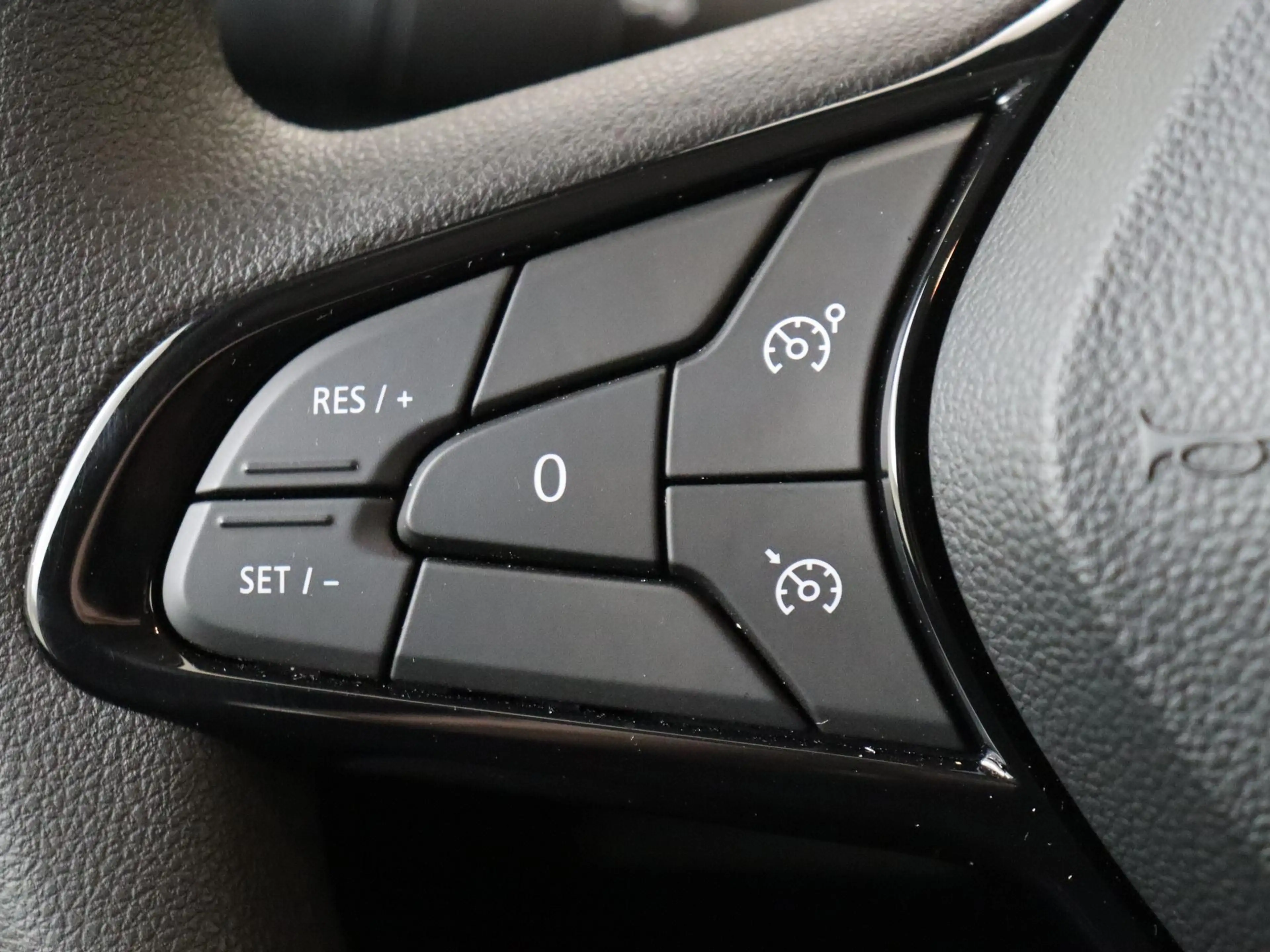Renault Kangoo 1.5 Blue dCi 95 Luxe L1 | Vloer en wandpakket — photo 9